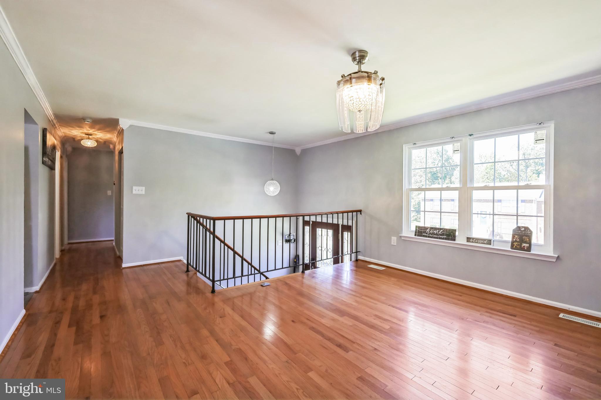 CLINTON - Residential