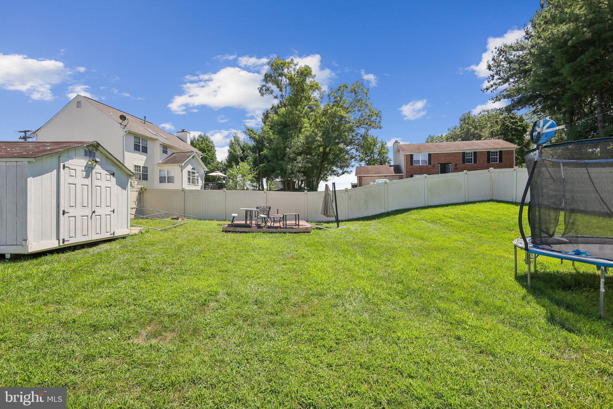 CLINTON - Residential