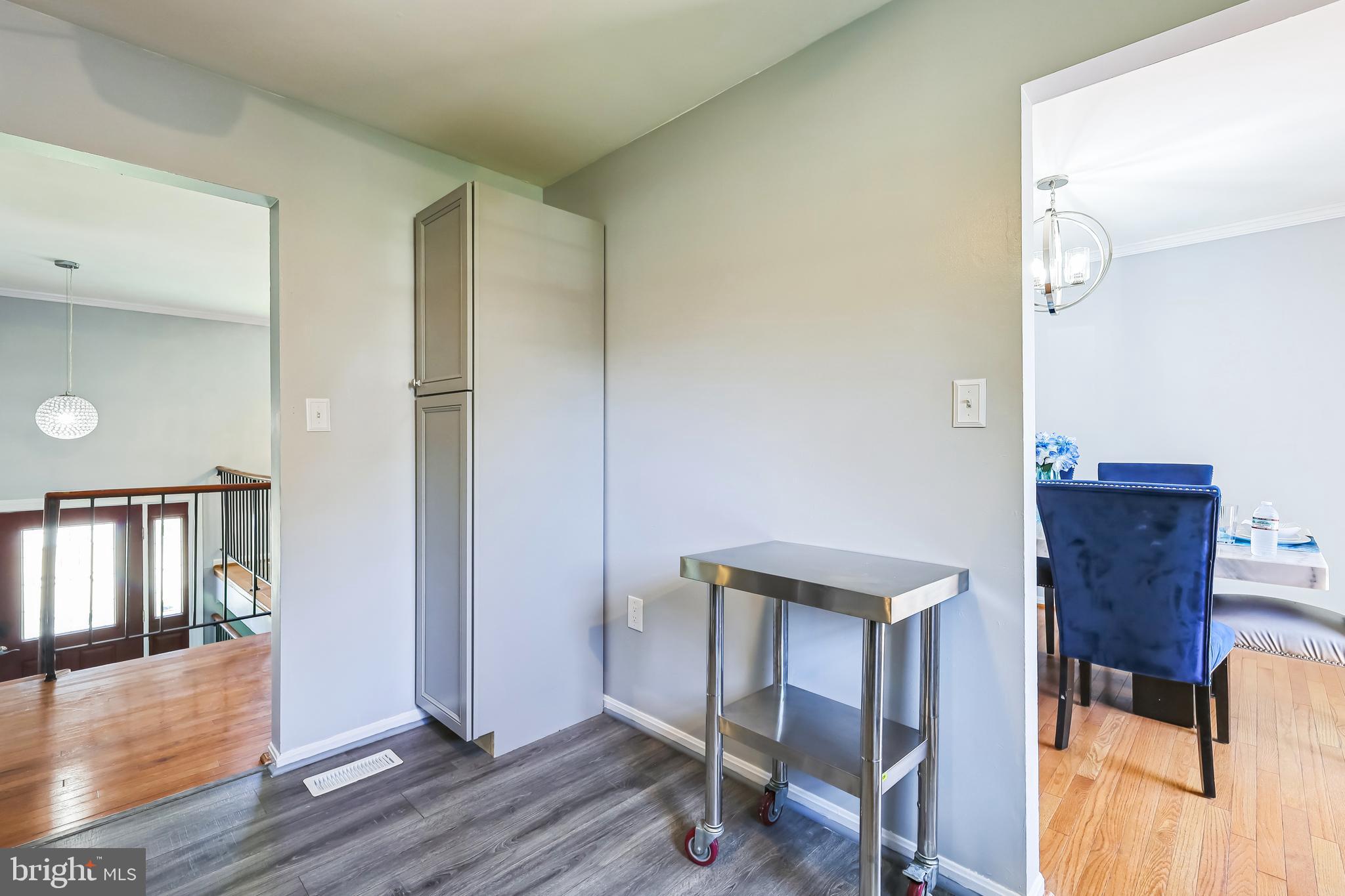 CLINTON - Residential