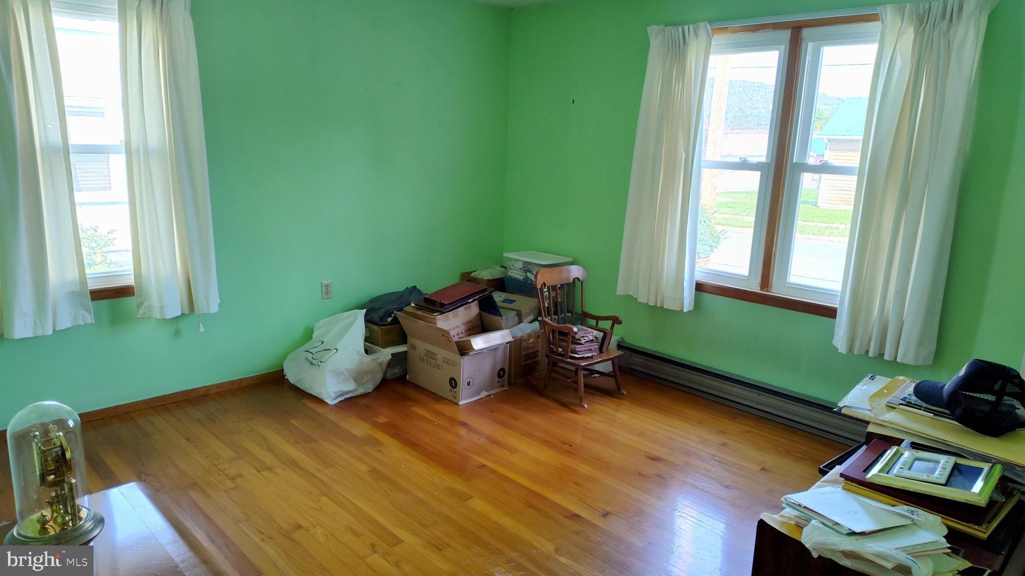 ROMNEY - Residential