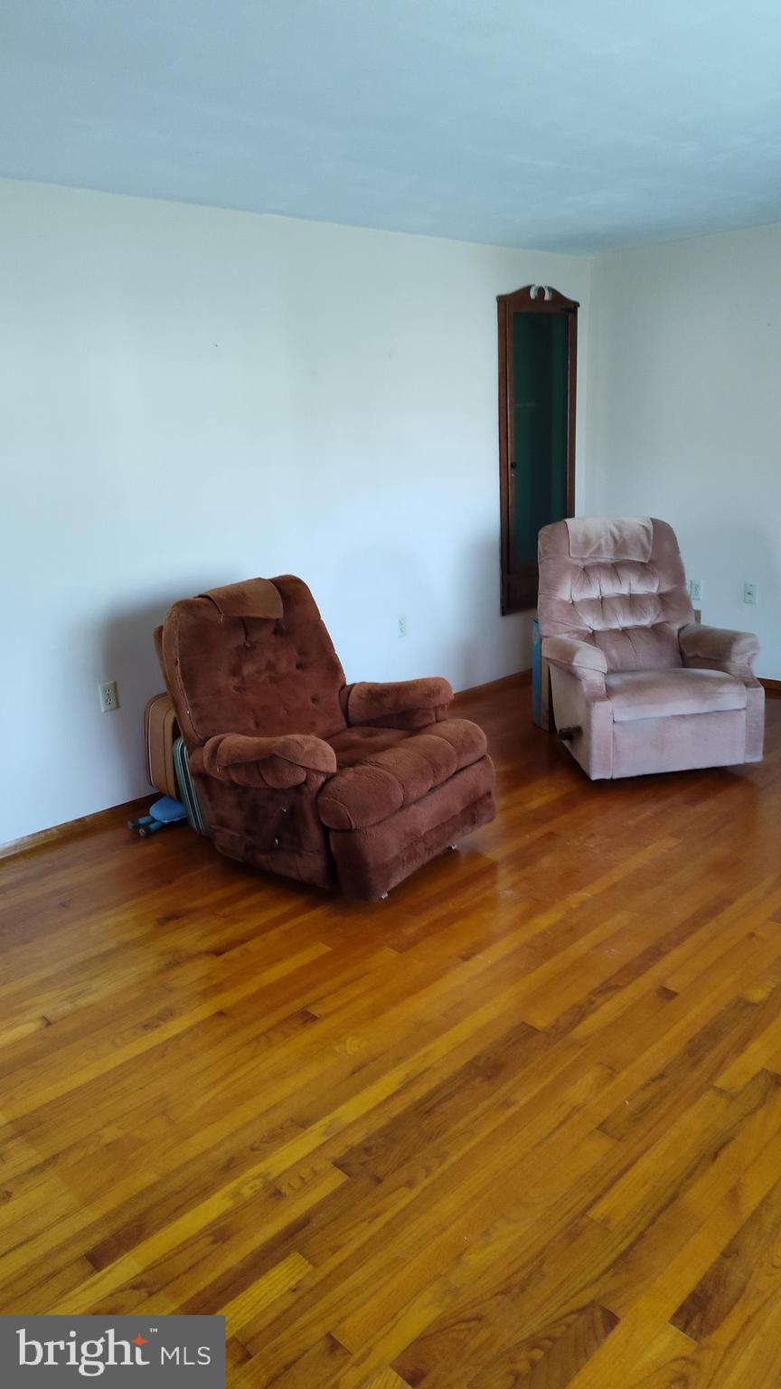 ROMNEY - Residential