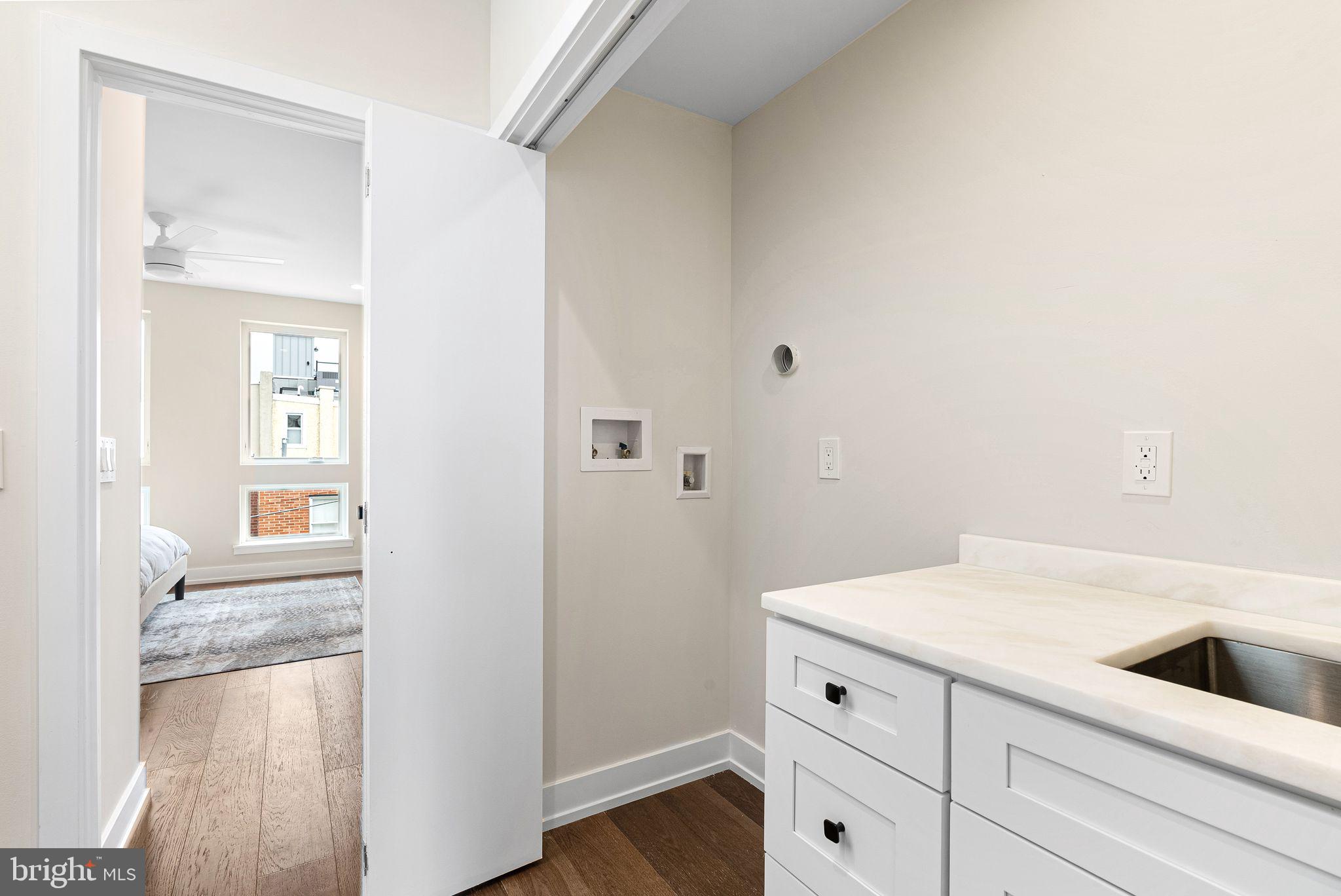 GRADUATE HOSPITAL - Residential