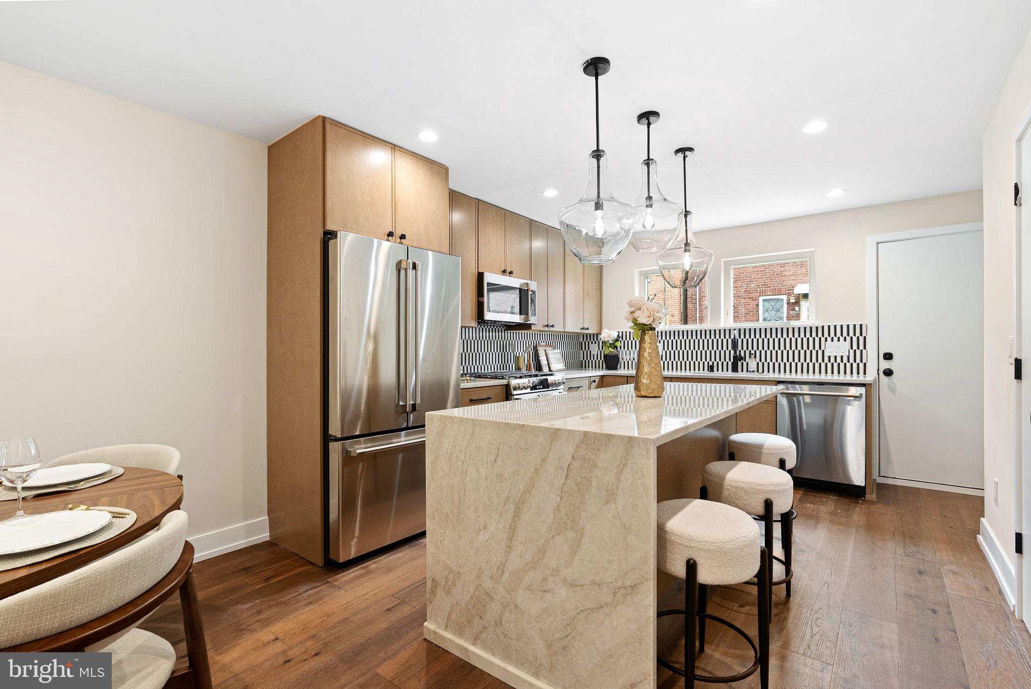 GRADUATE HOSPITAL - Residential