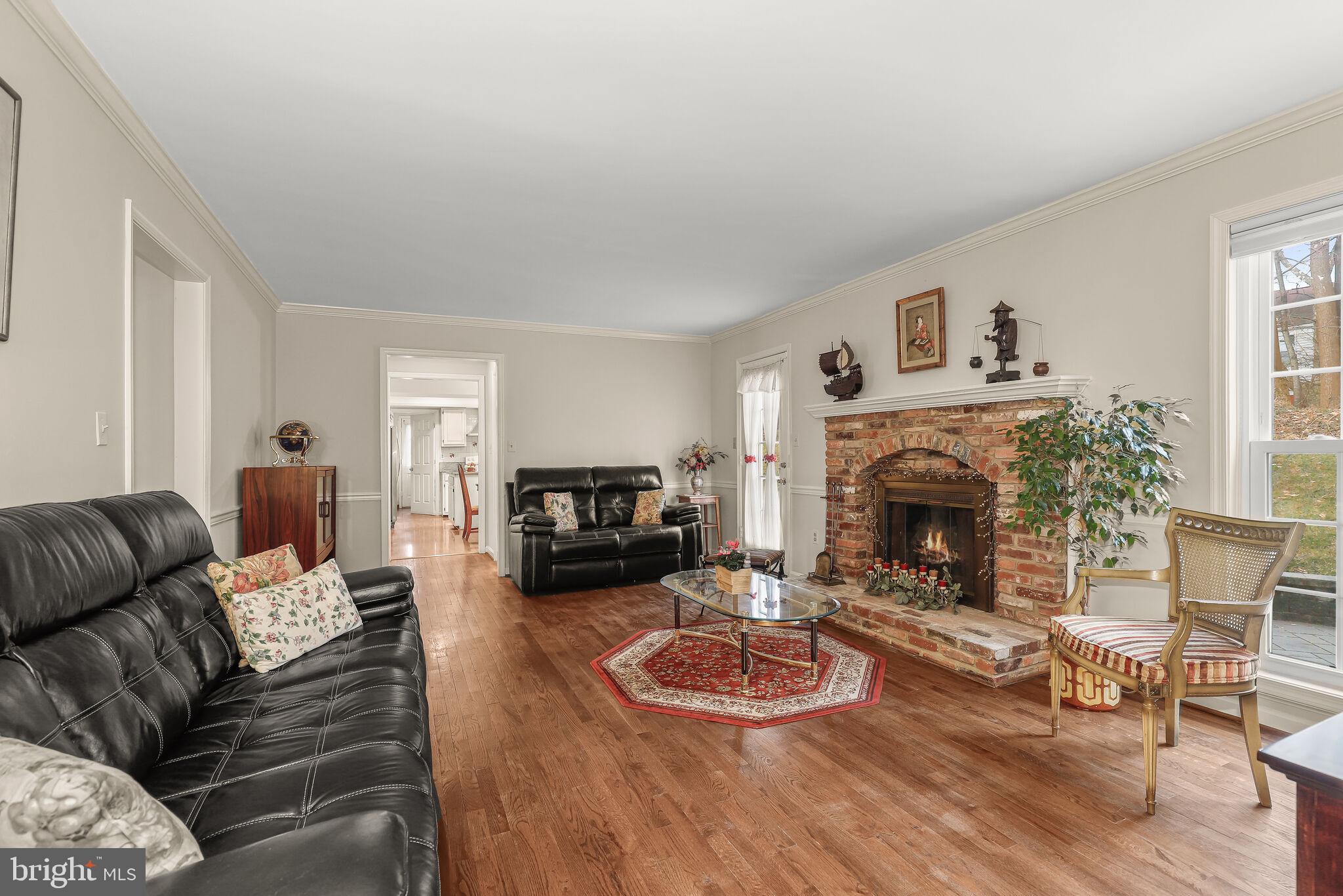 LONGMEAD - Residential