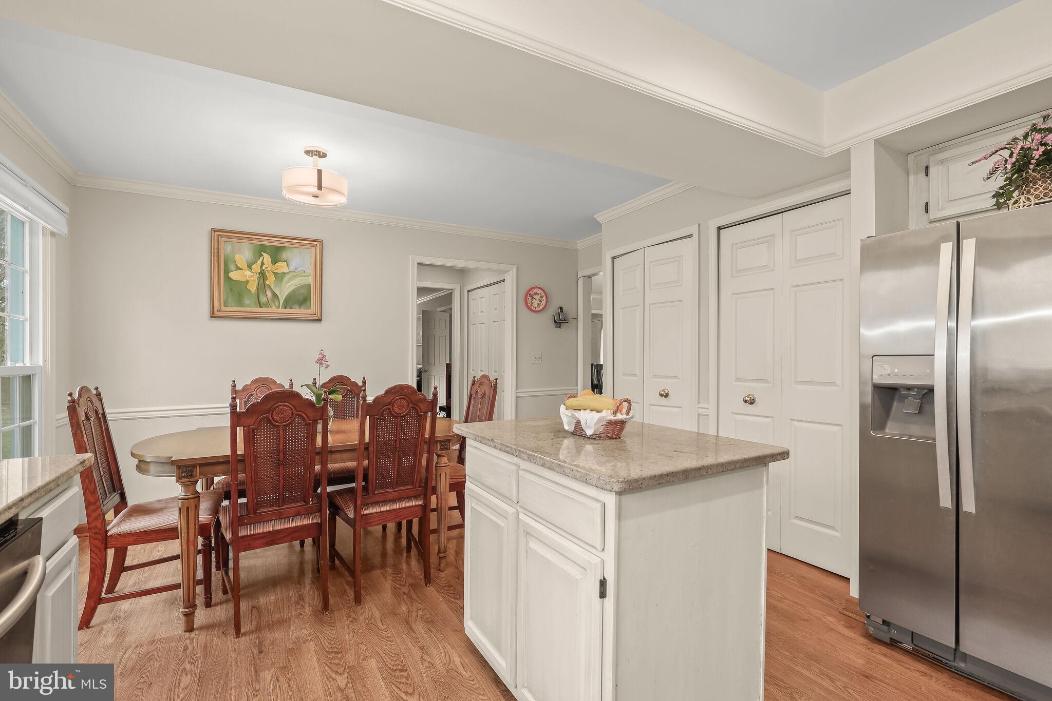 LONGMEAD - Residential