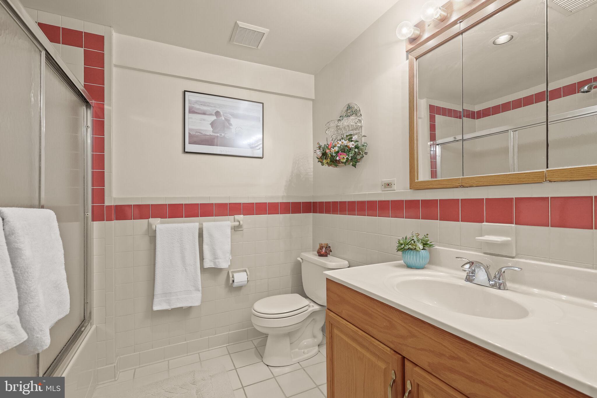 LONGMEAD - Residential