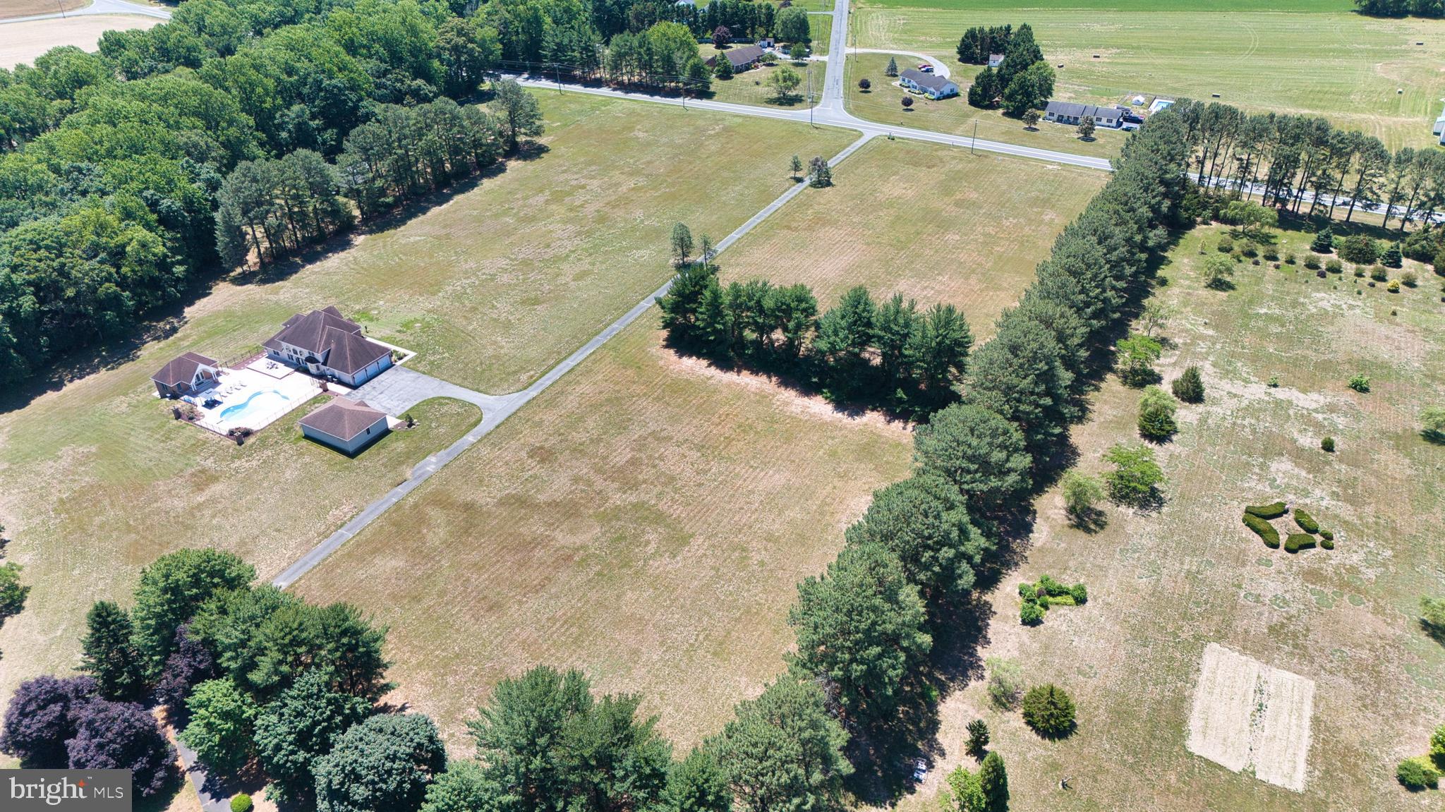 3298 CANTERBURY ROAD
