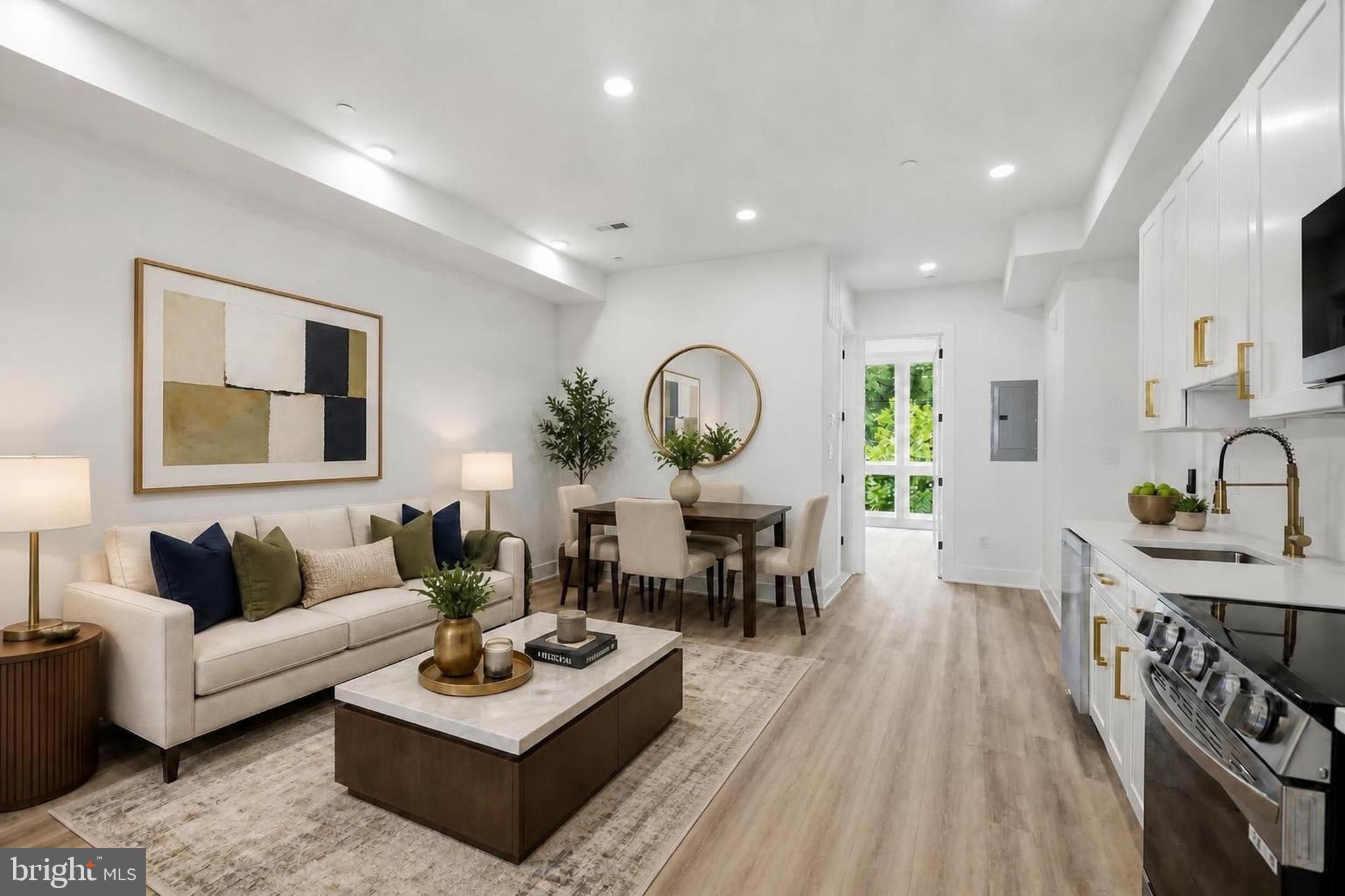2105 M STREET NE 10