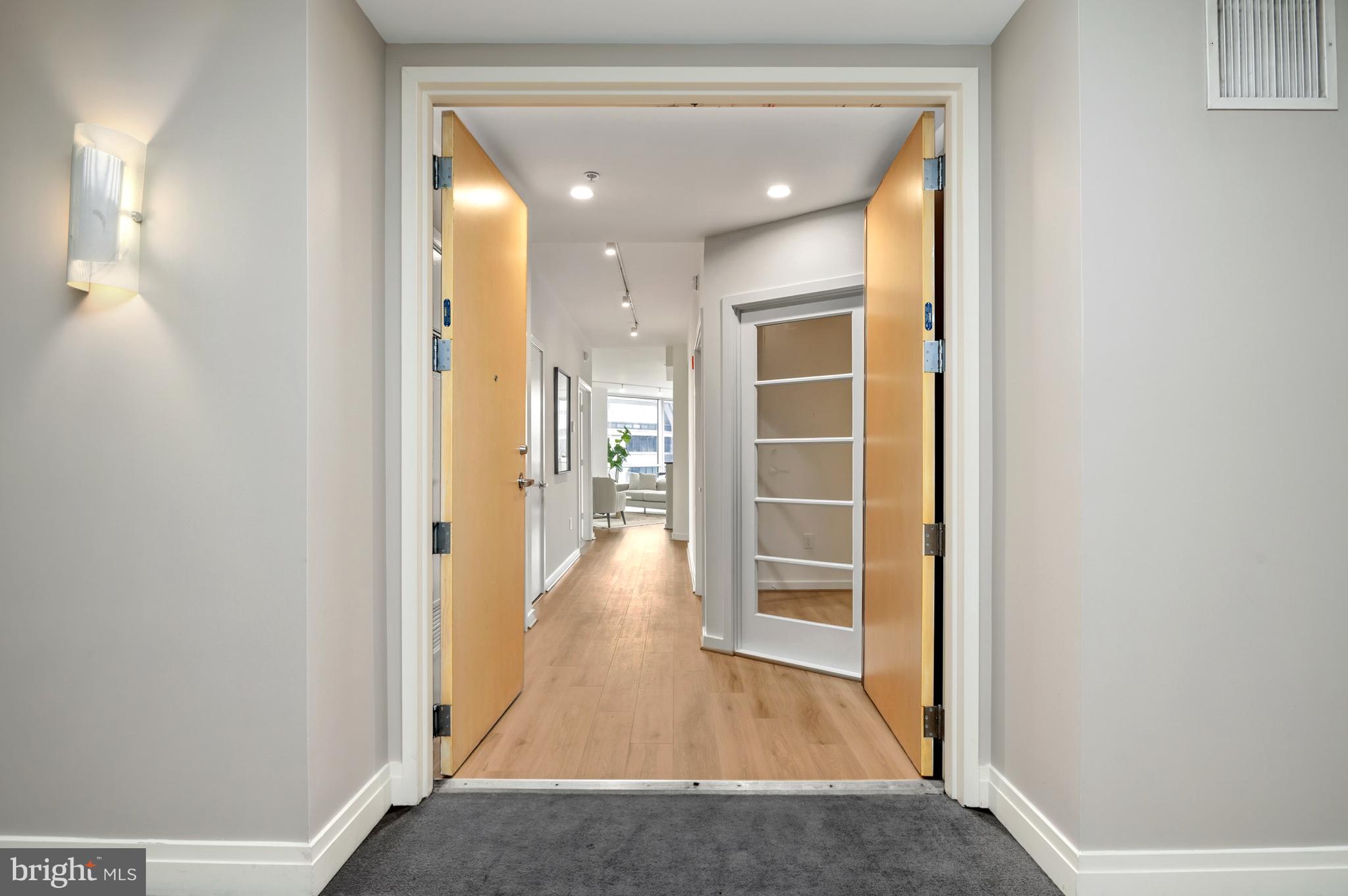 1300 13TH STREET NW 801