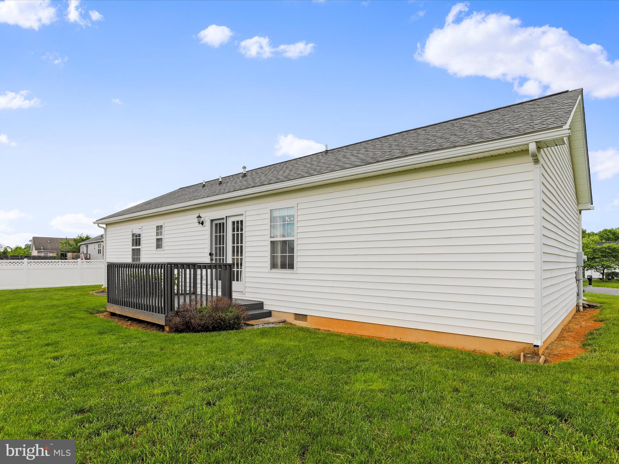 RIDGEFIELD - Residential