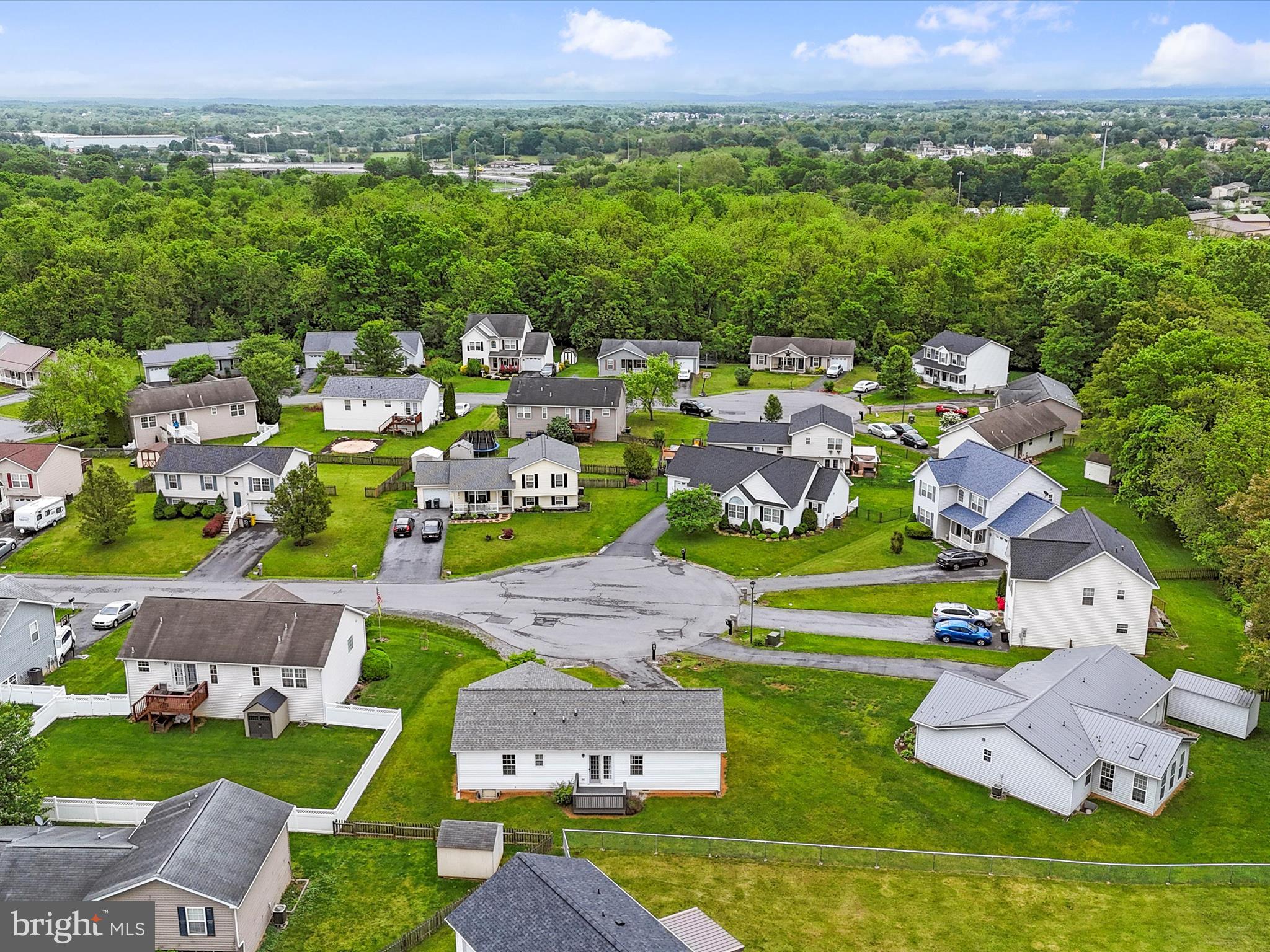 RIDGEFIELD - Residential