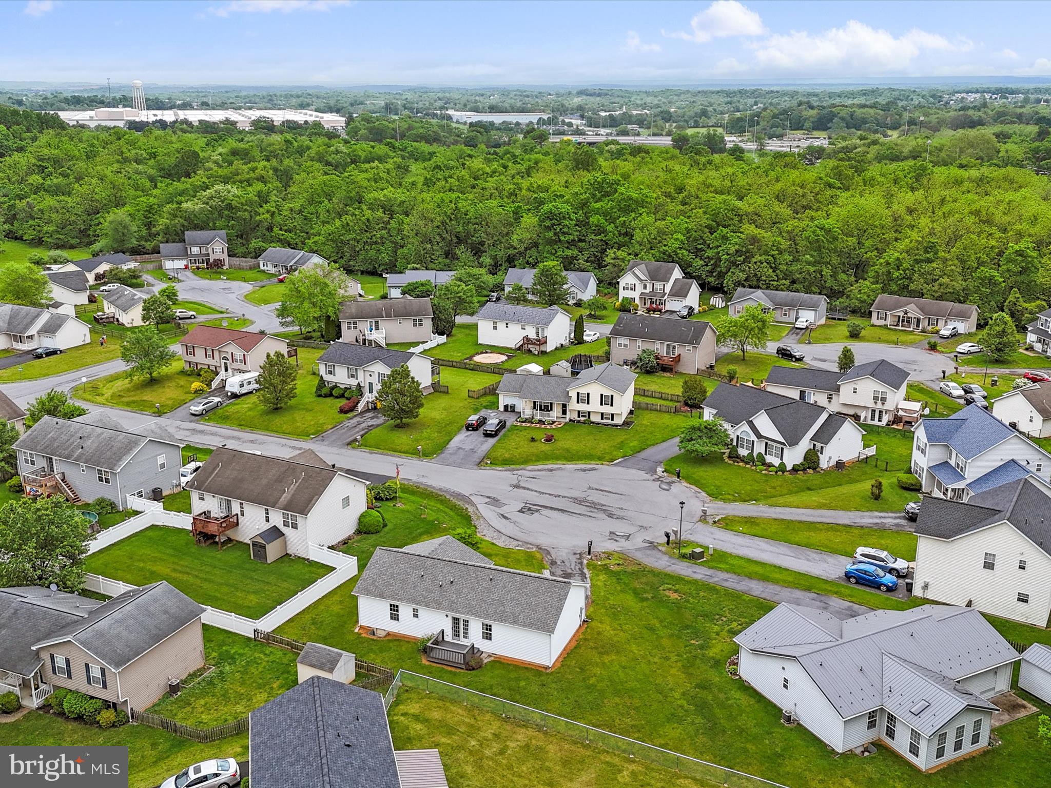 RIDGEFIELD - Residential