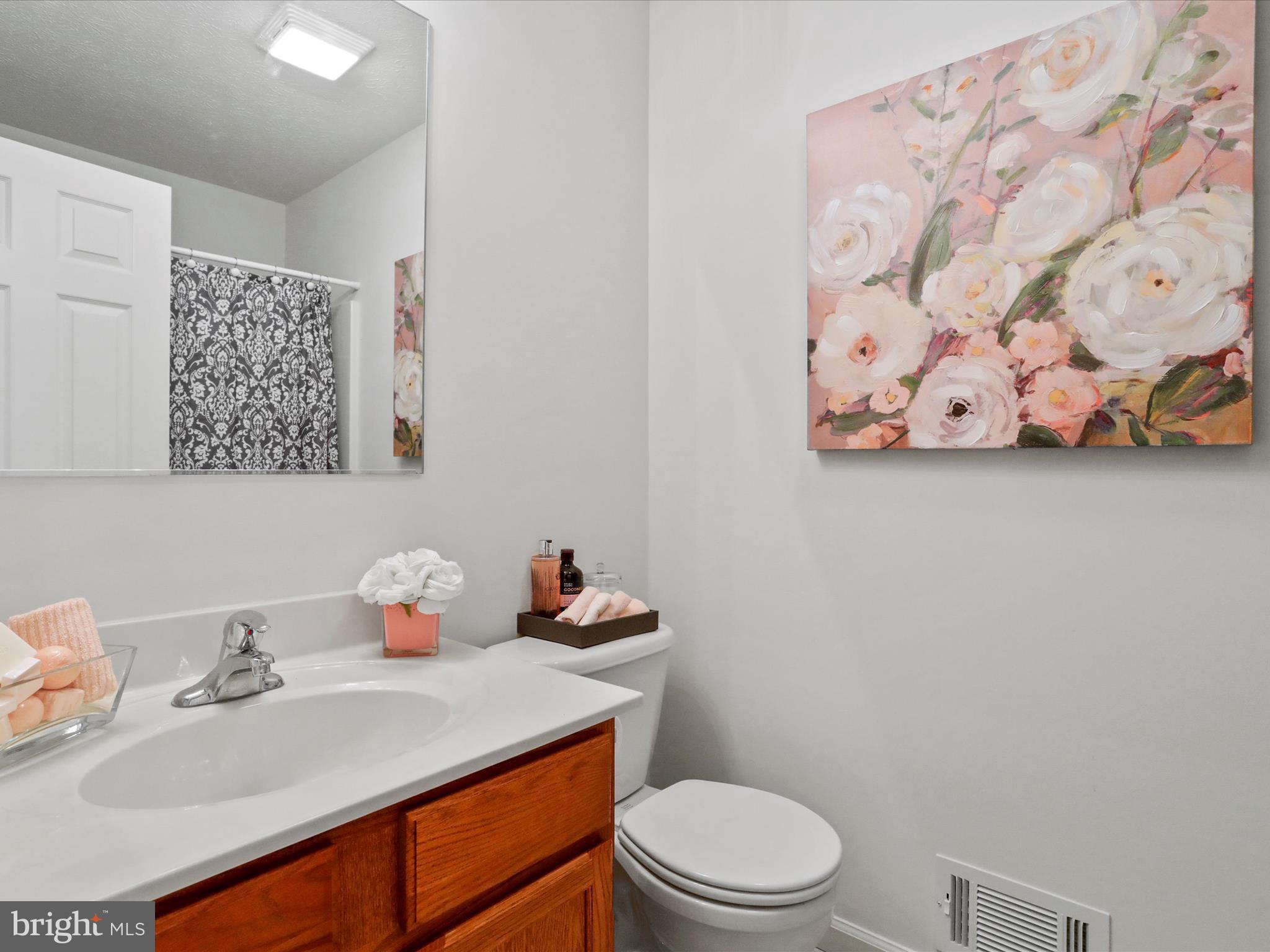 RIDGEFIELD - Residential