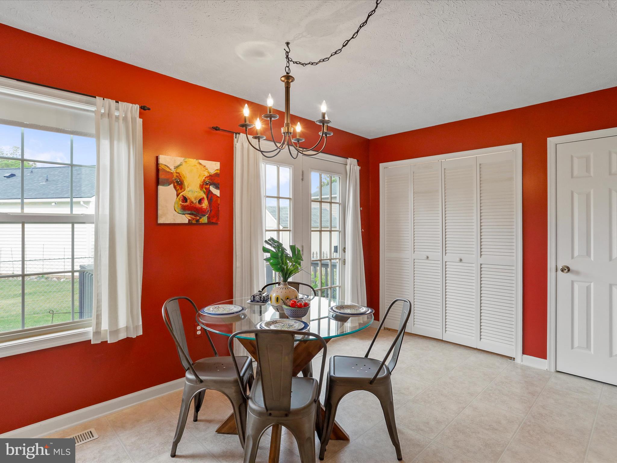 RIDGEFIELD - Residential