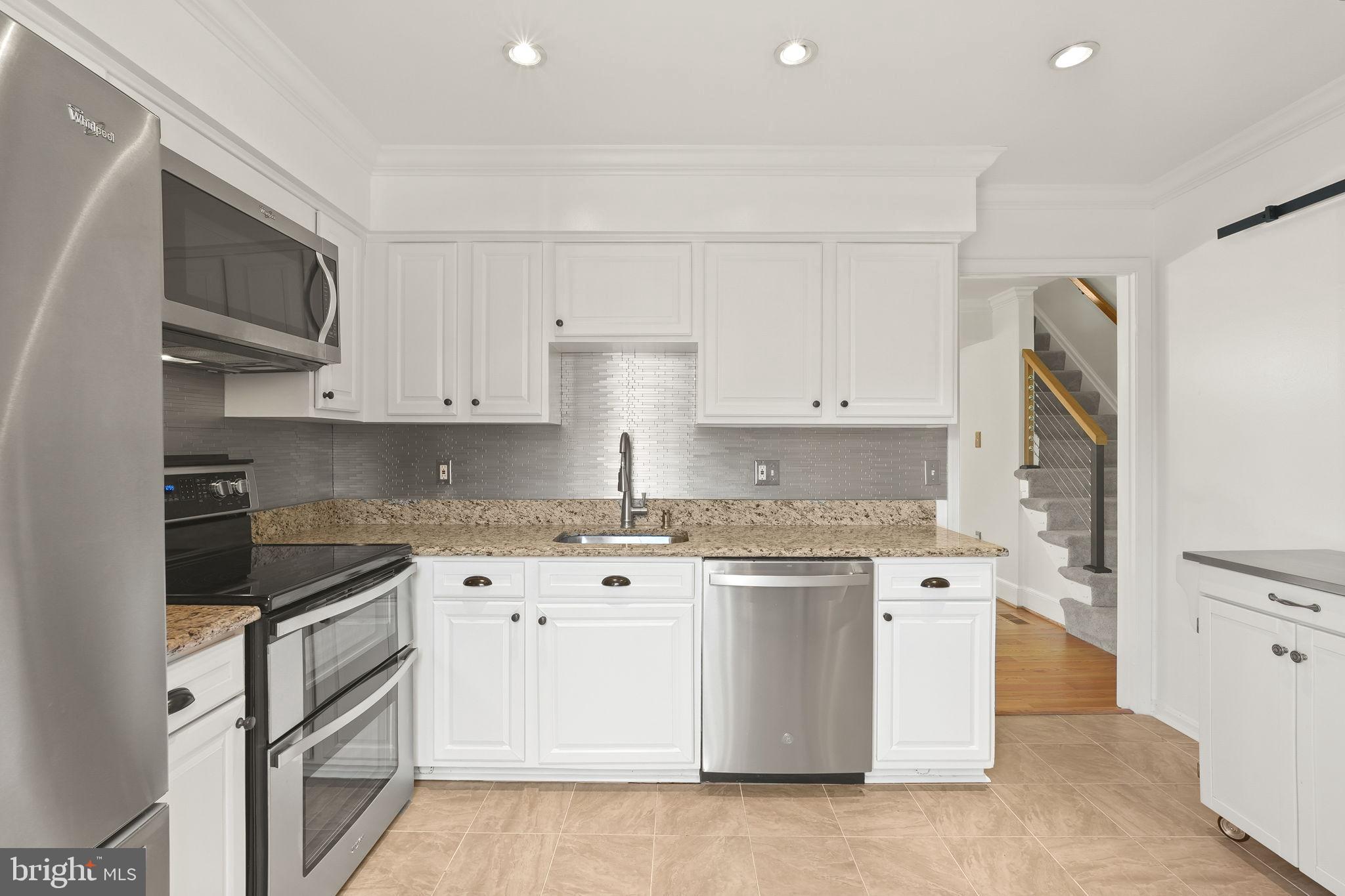 BRIGHTON SQUARE - Residential Lease