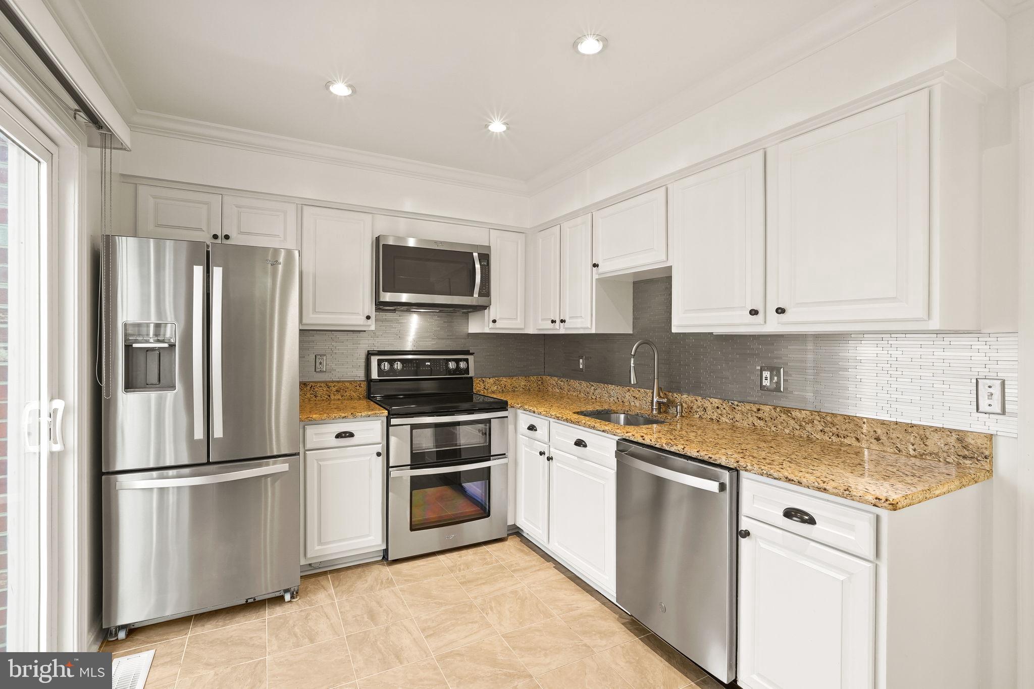 BRIGHTON SQUARE - Residential Lease