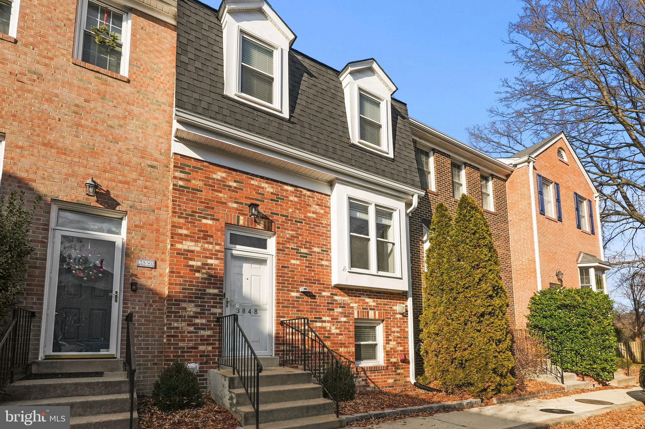 BRIGHTON SQUARE - Residential Lease