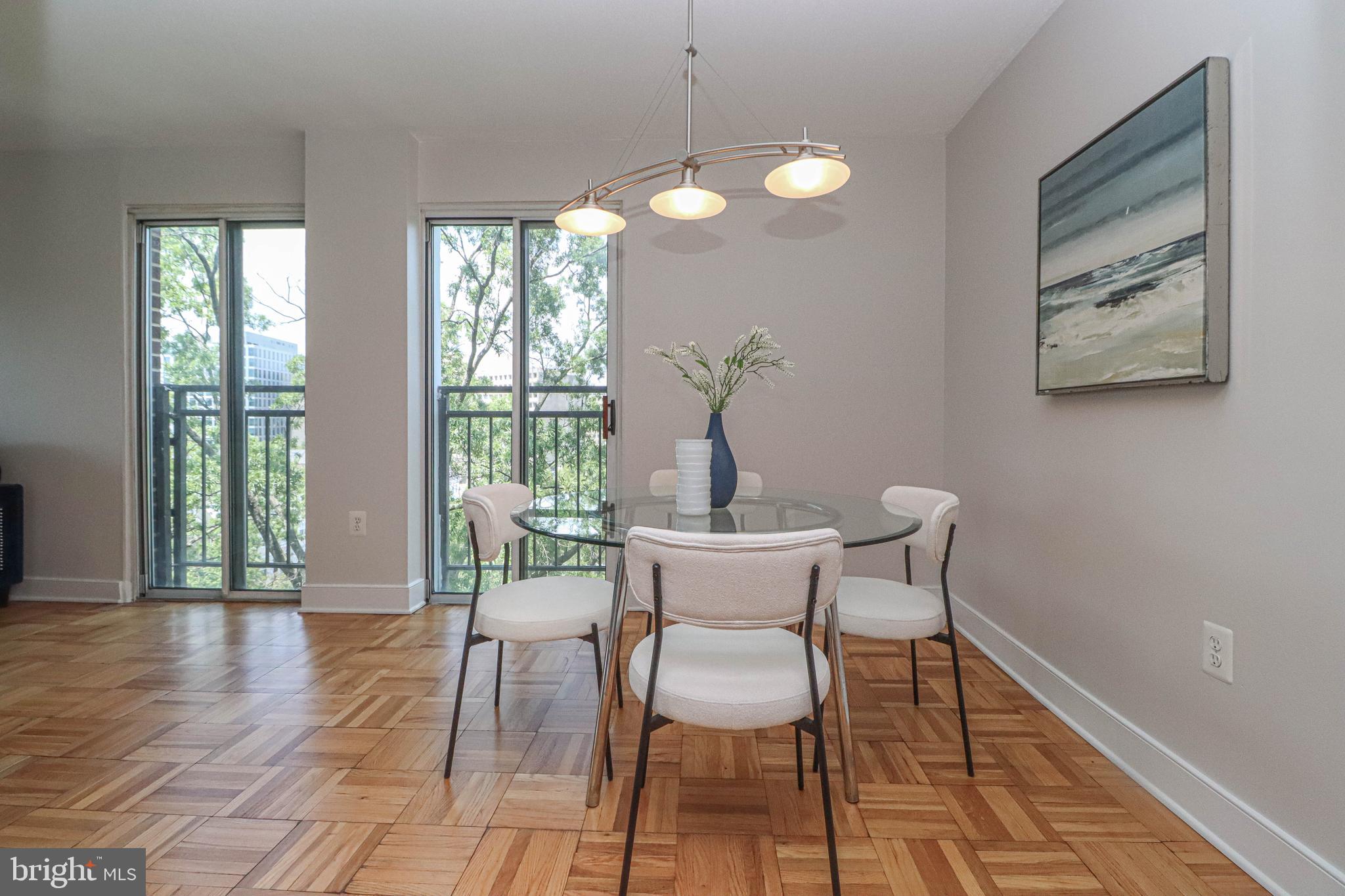 700 7TH STREET SW 702