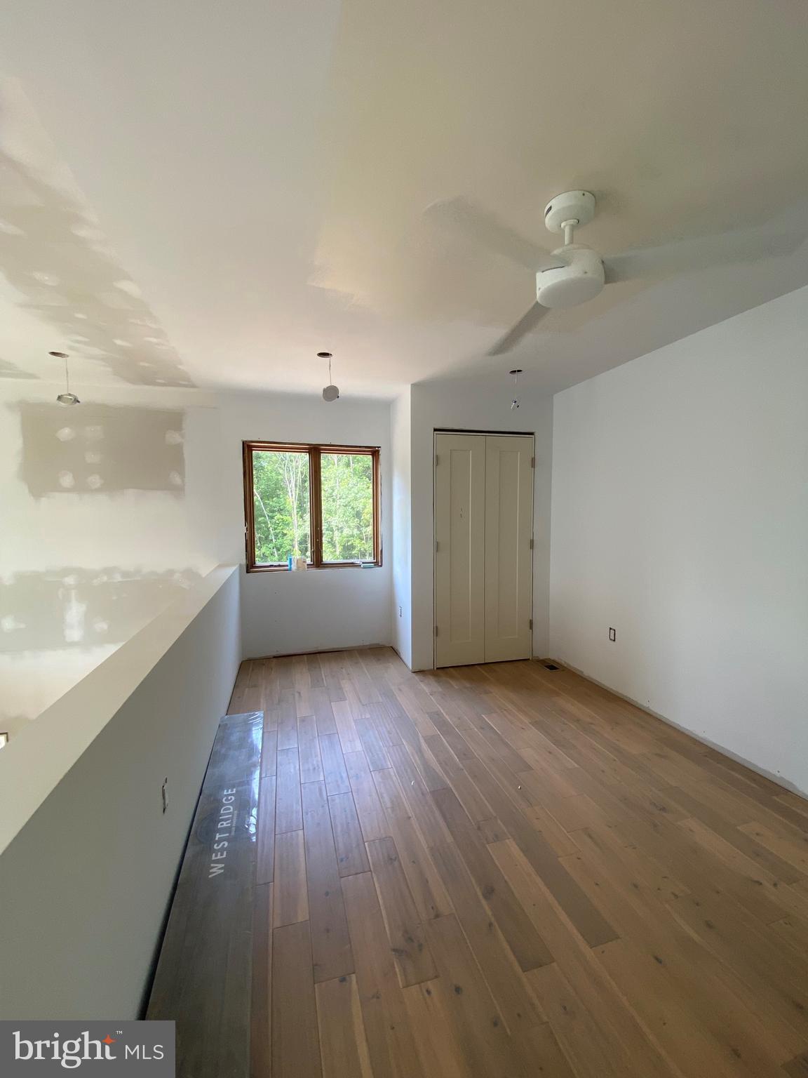 SLEEPY CREEK FARMS - Residential