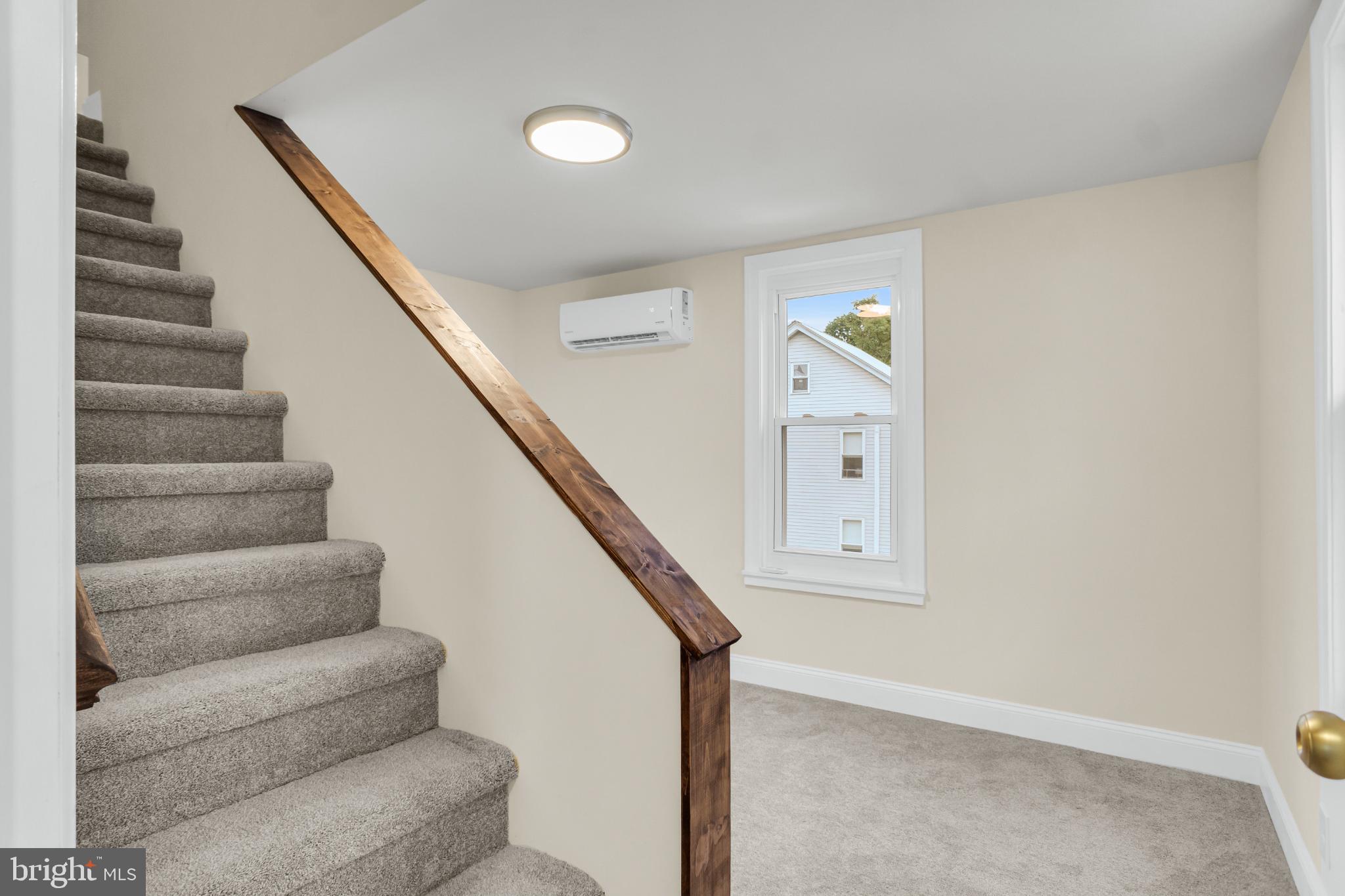 ELIZABETHVILLE BOROUGH - Residential