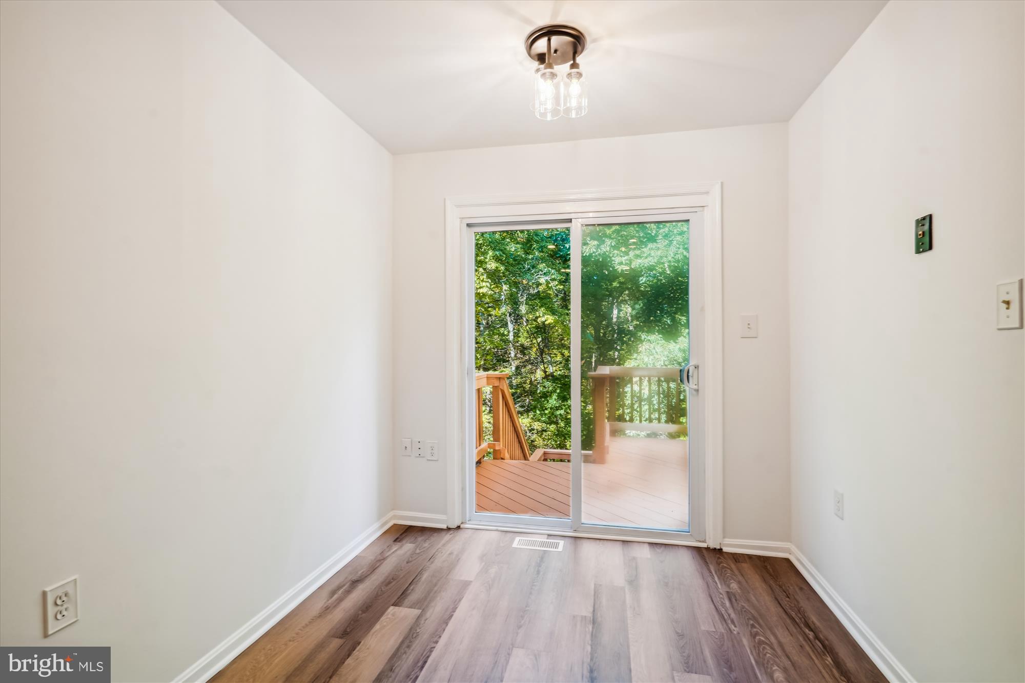 SULLY STATION - Residential