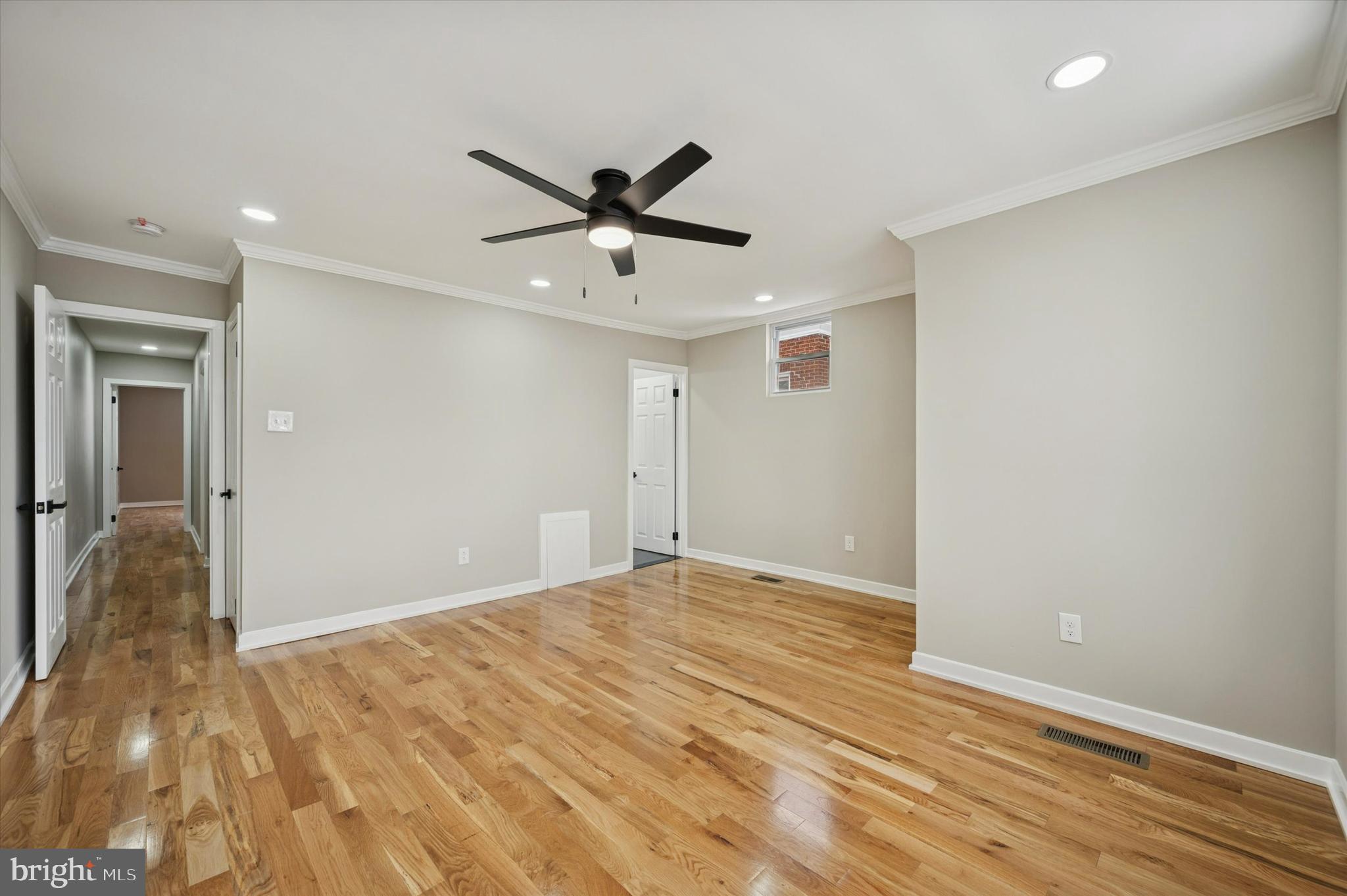 WEST OAK LANE - Residential