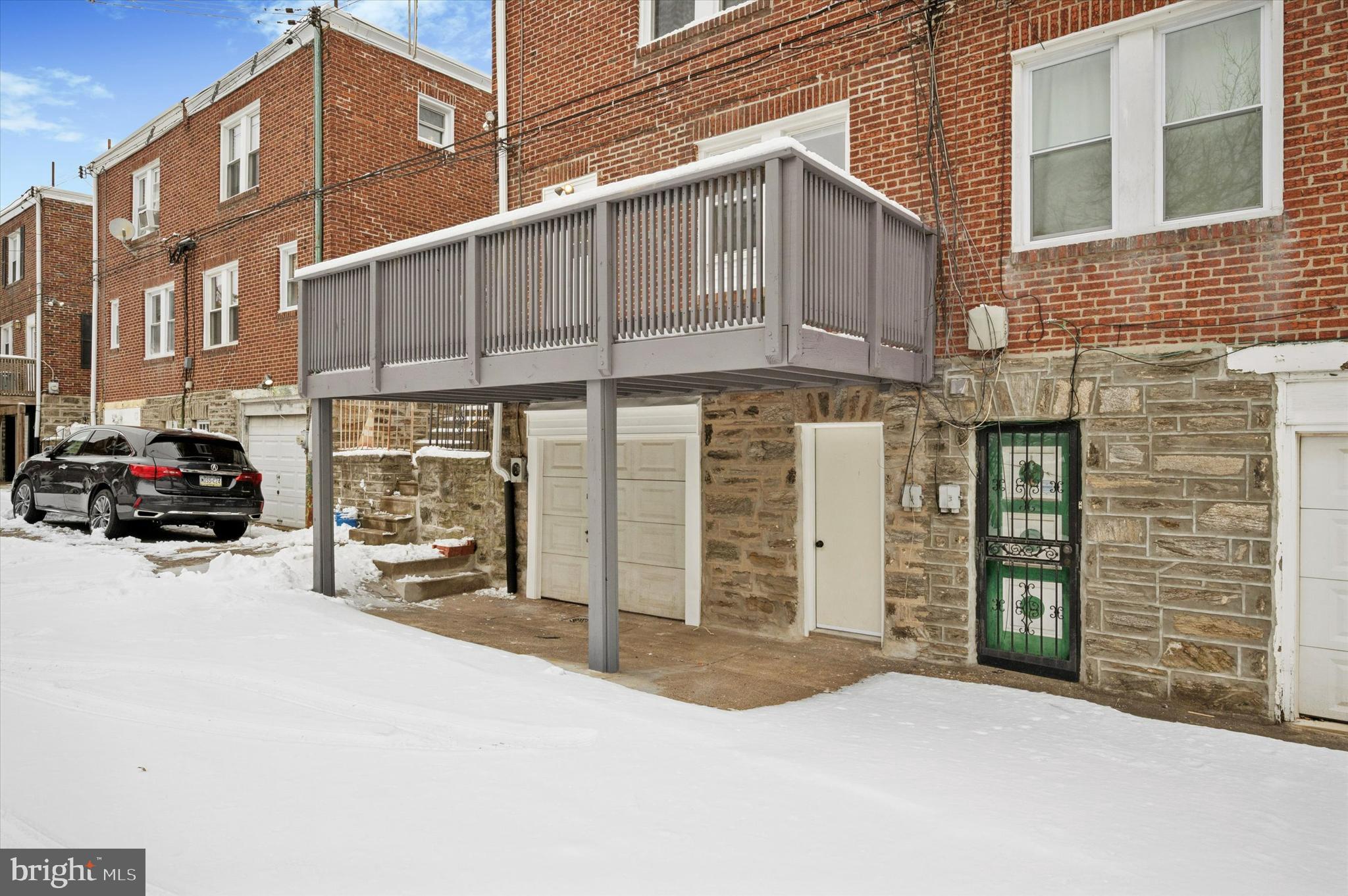 WEST OAK LANE - Residential