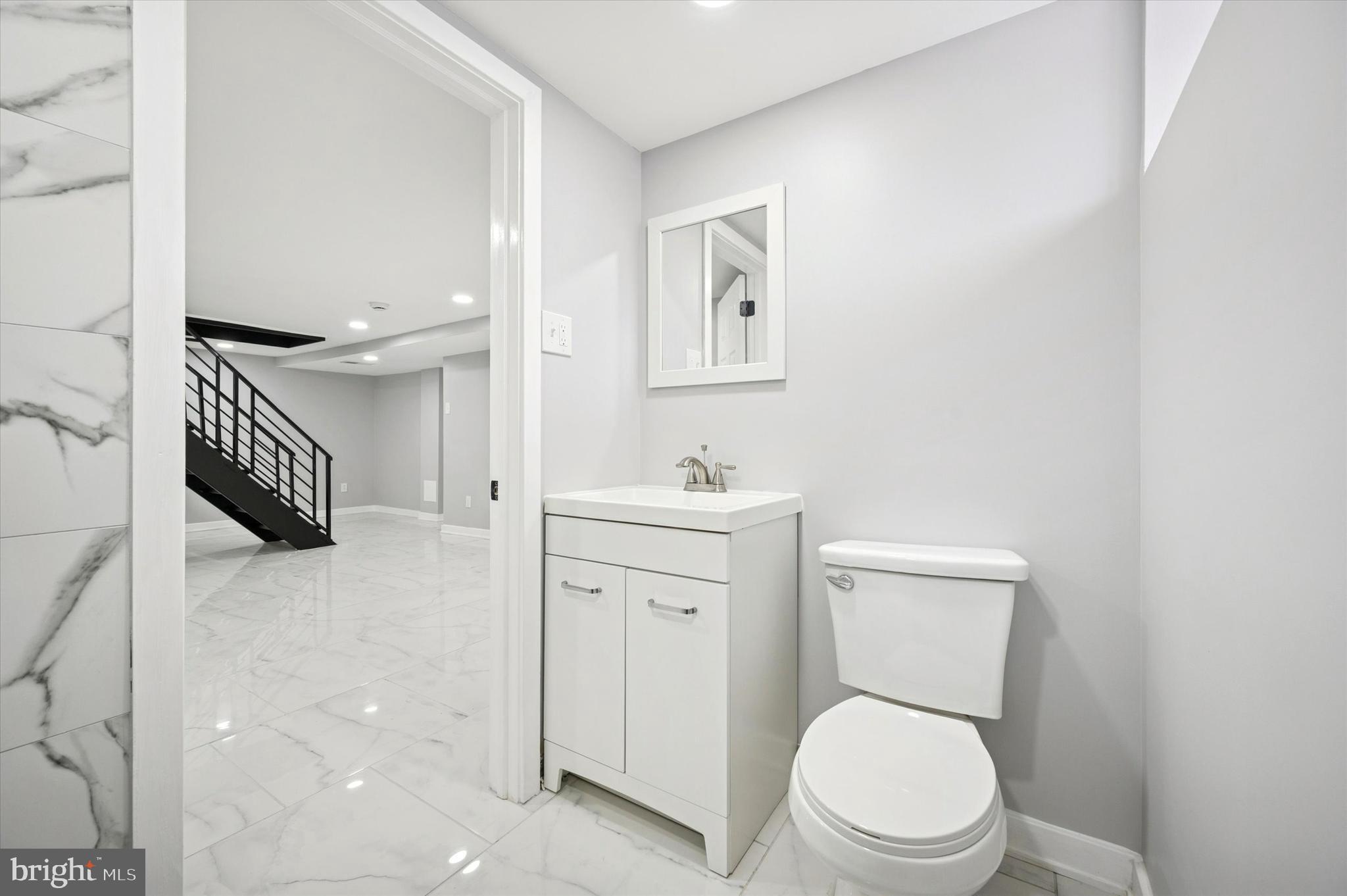 WEST OAK LANE - Residential