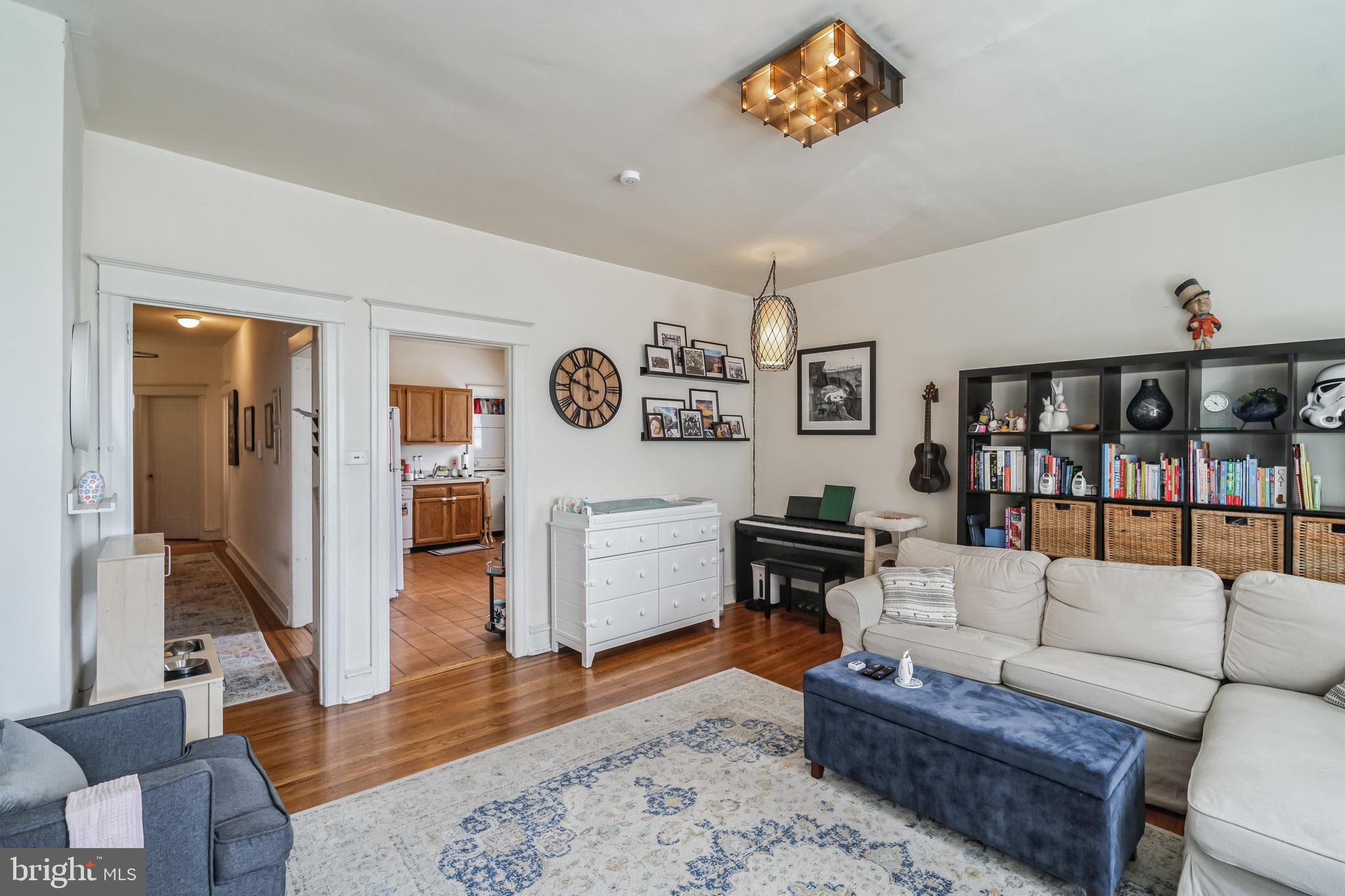 SOCIETY HILL - Residential Lease