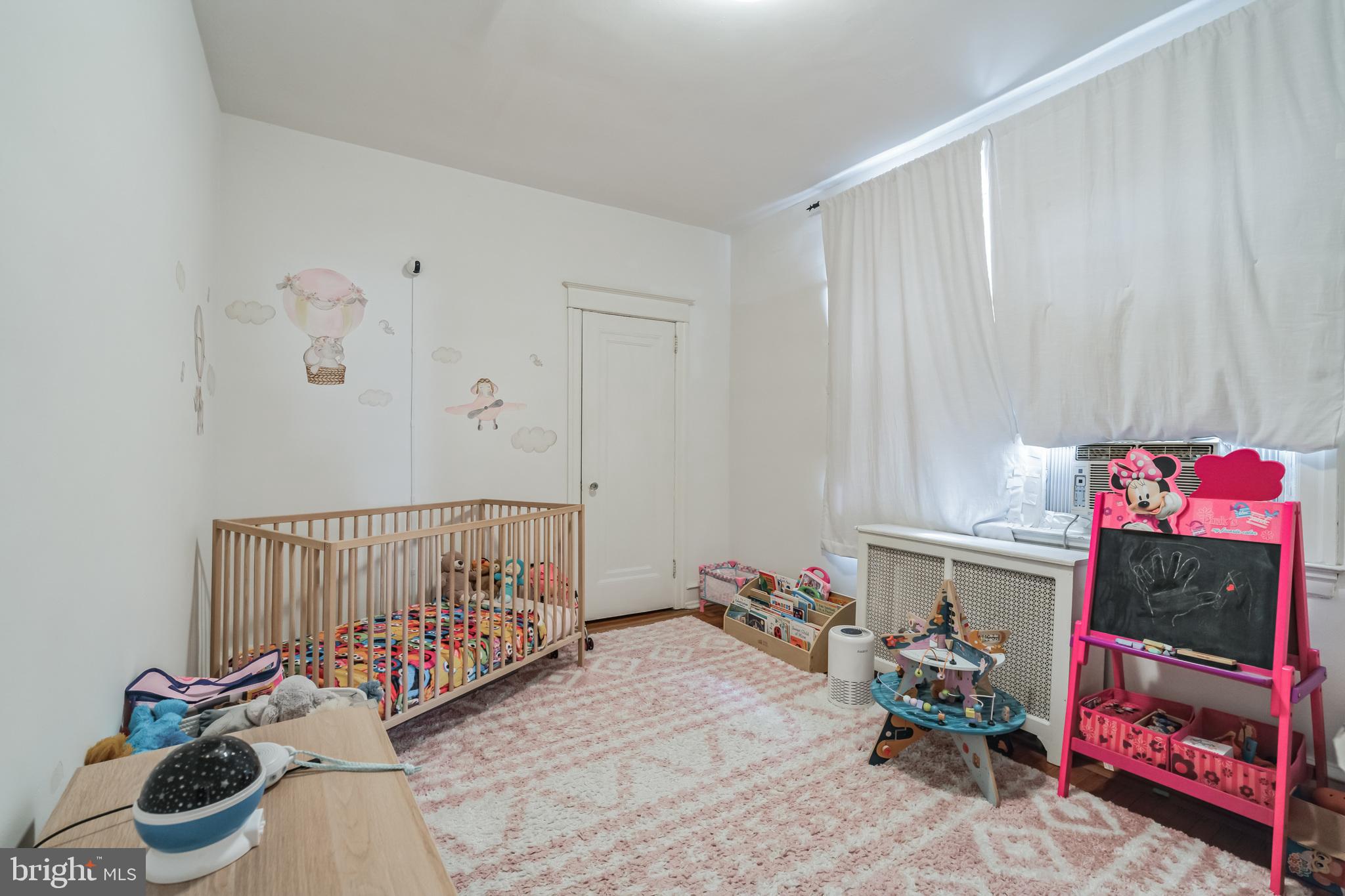 SOCIETY HILL - Residential Lease