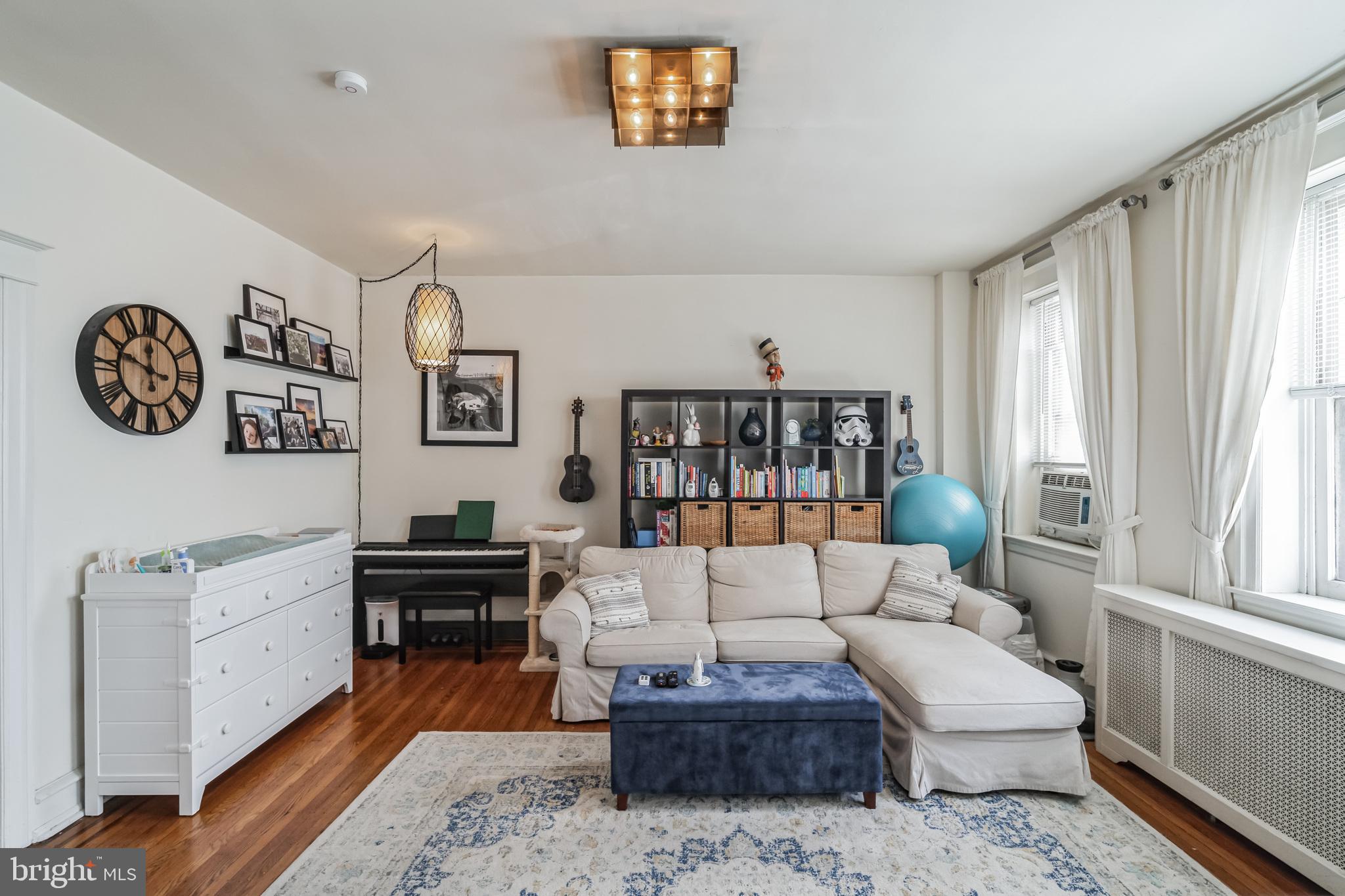 SOCIETY HILL - Residential Lease