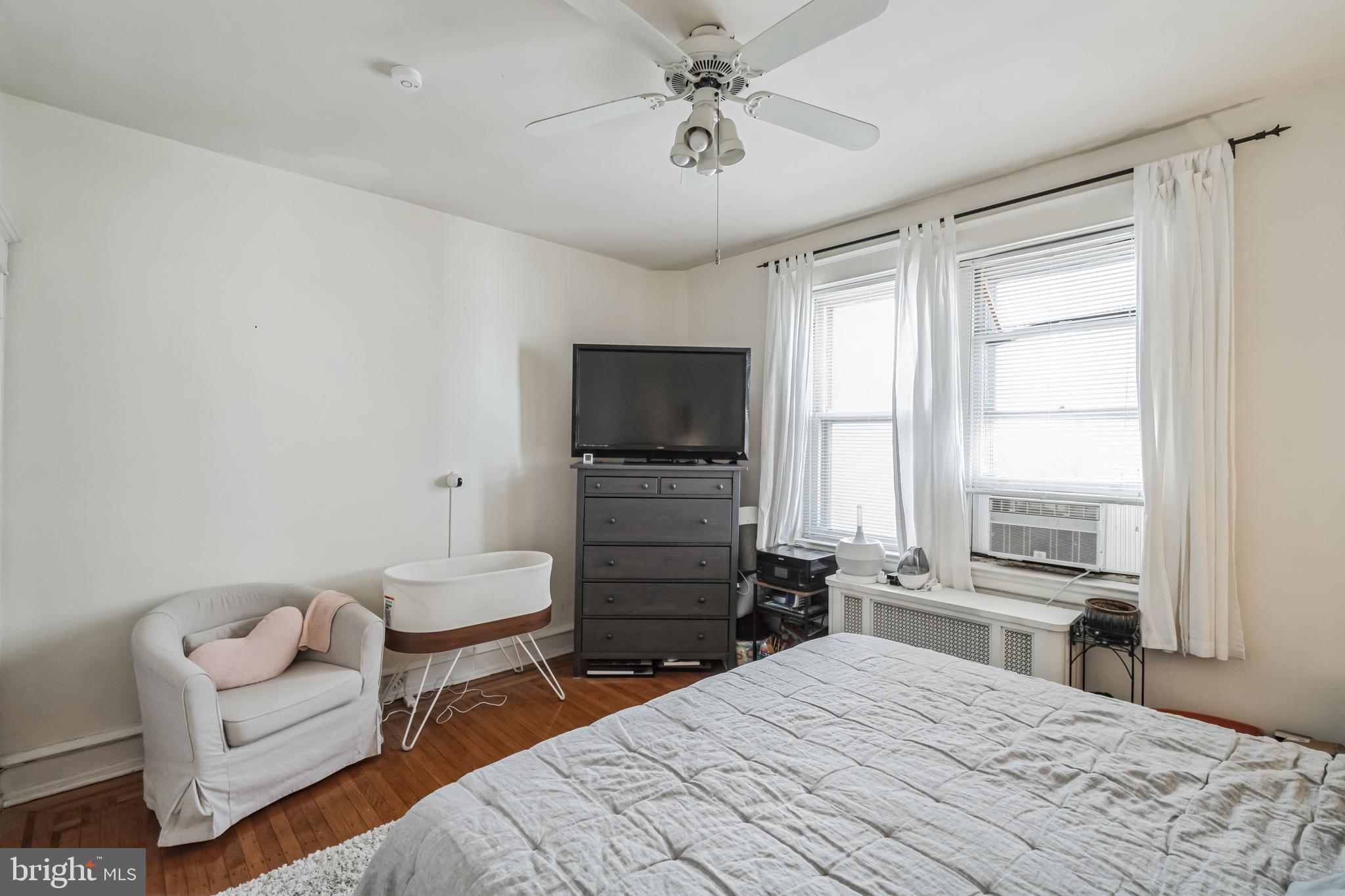 SOCIETY HILL - Residential Lease