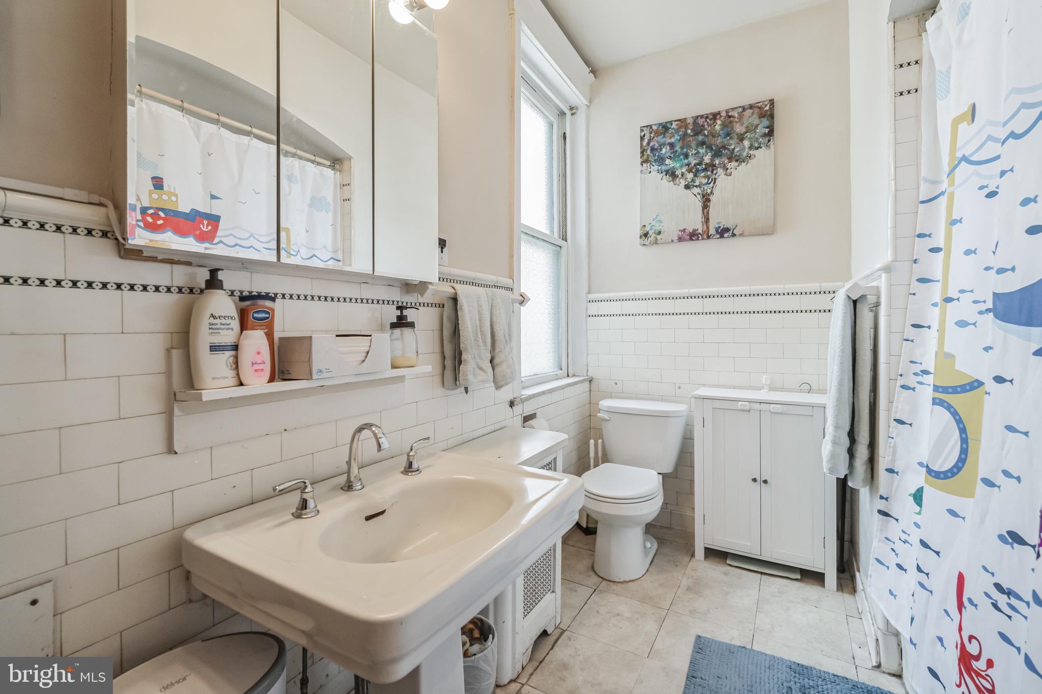 SOCIETY HILL - Residential Lease