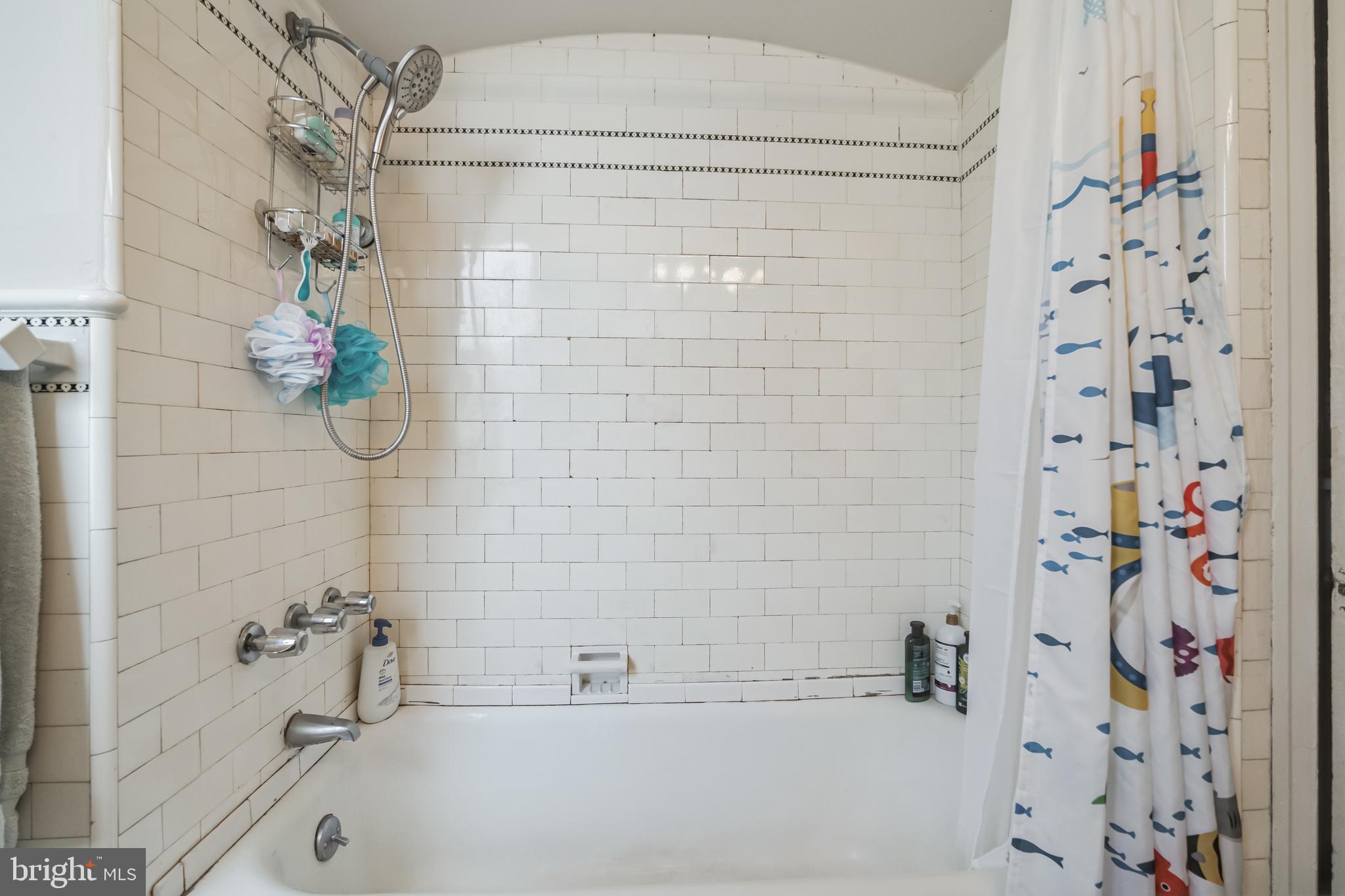 SOCIETY HILL - Residential Lease