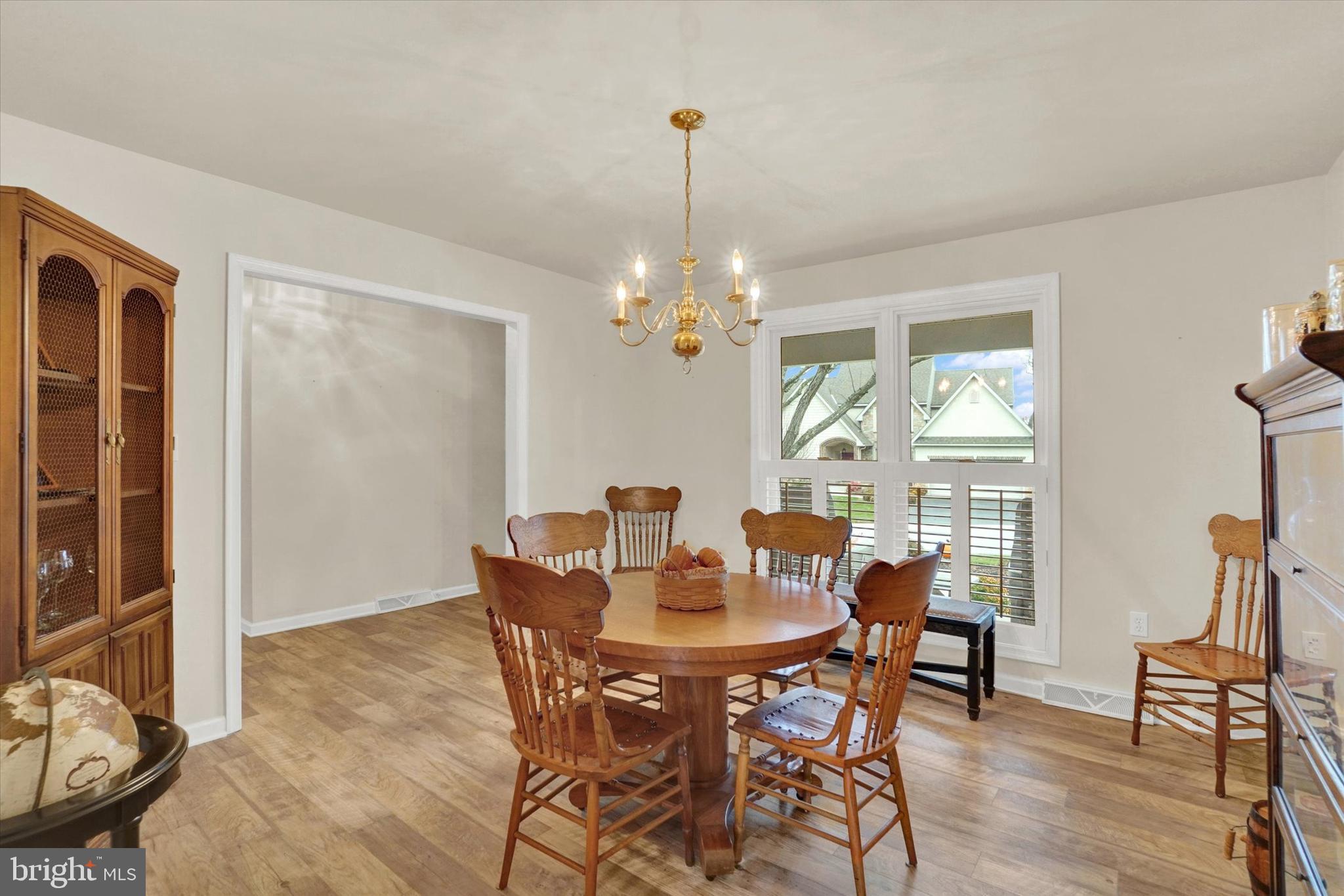 2881 CANDLELIGHT DRIVE