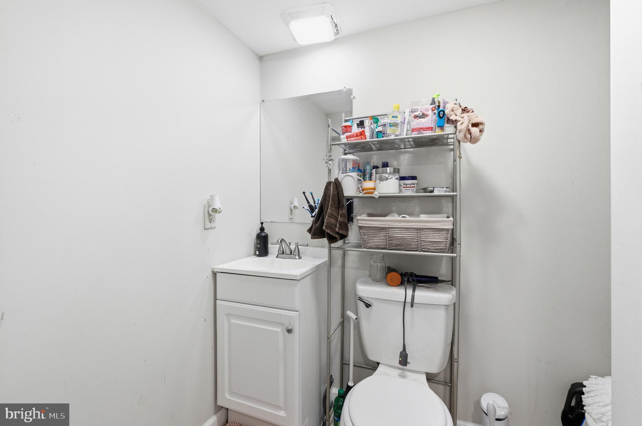 HARFORD SQUARE - Residential