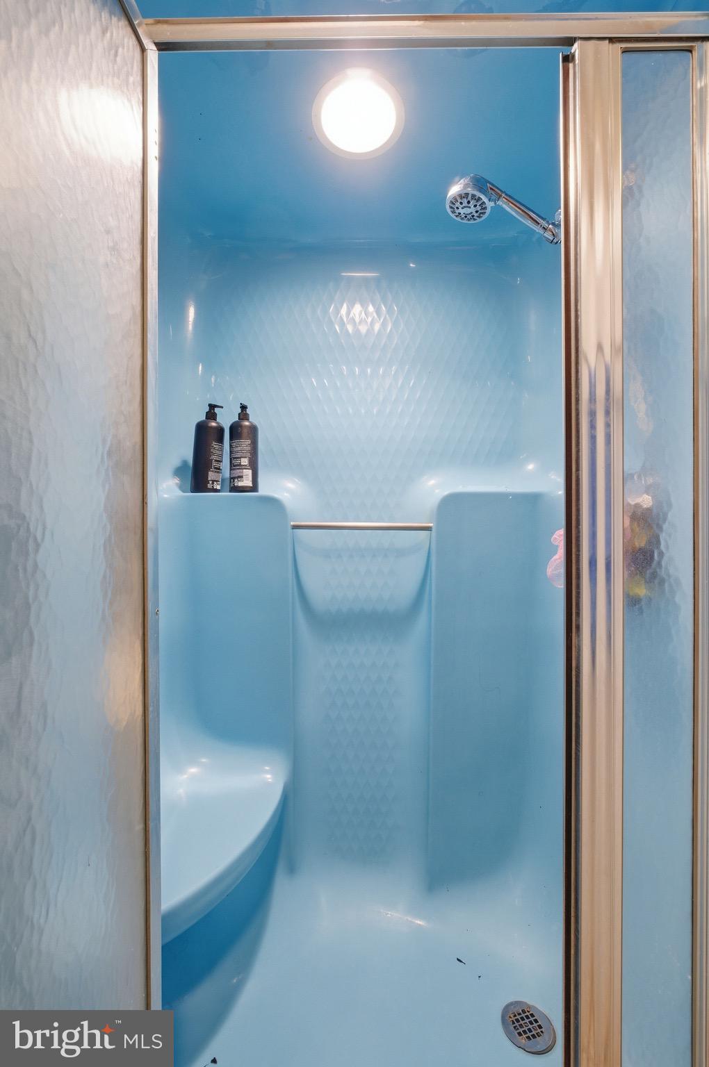 HARFORD SQUARE - Residential