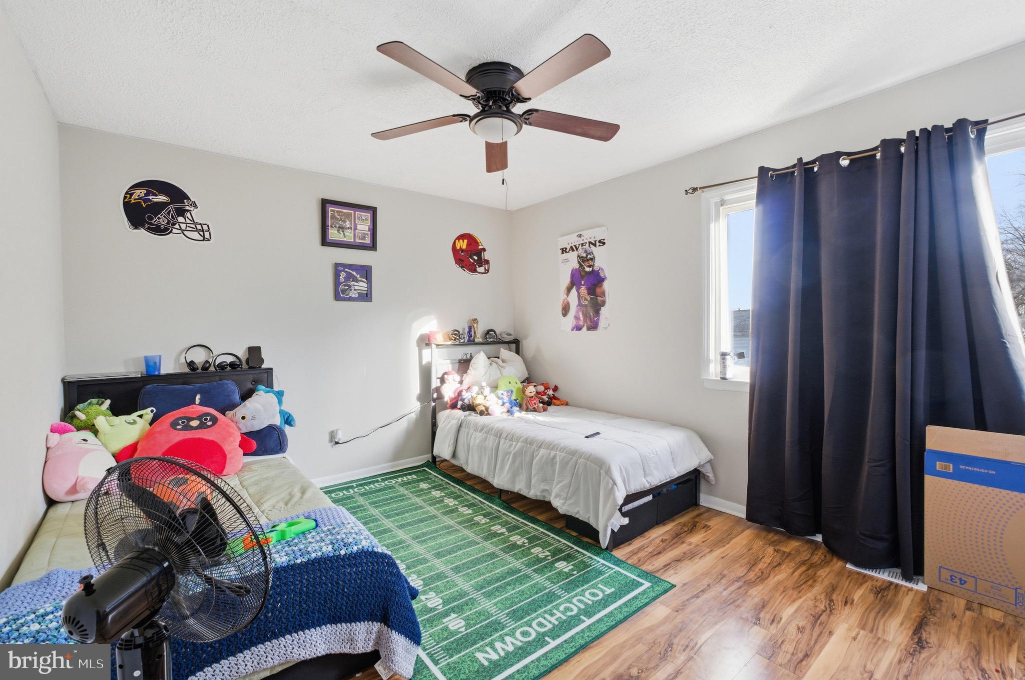 HARFORD SQUARE - Residential