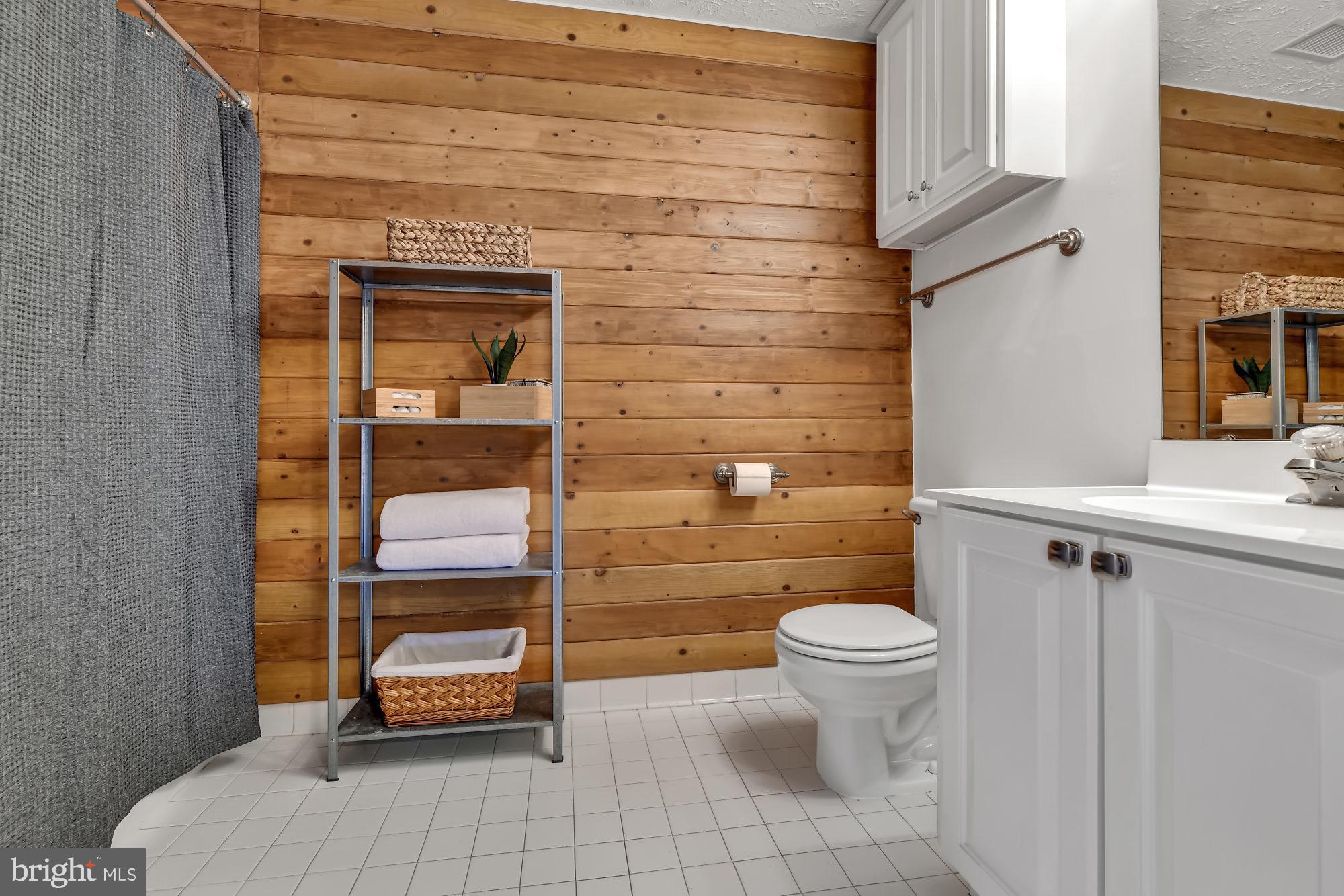 BCKGHM CND@OWGS MS NW TN - Residential