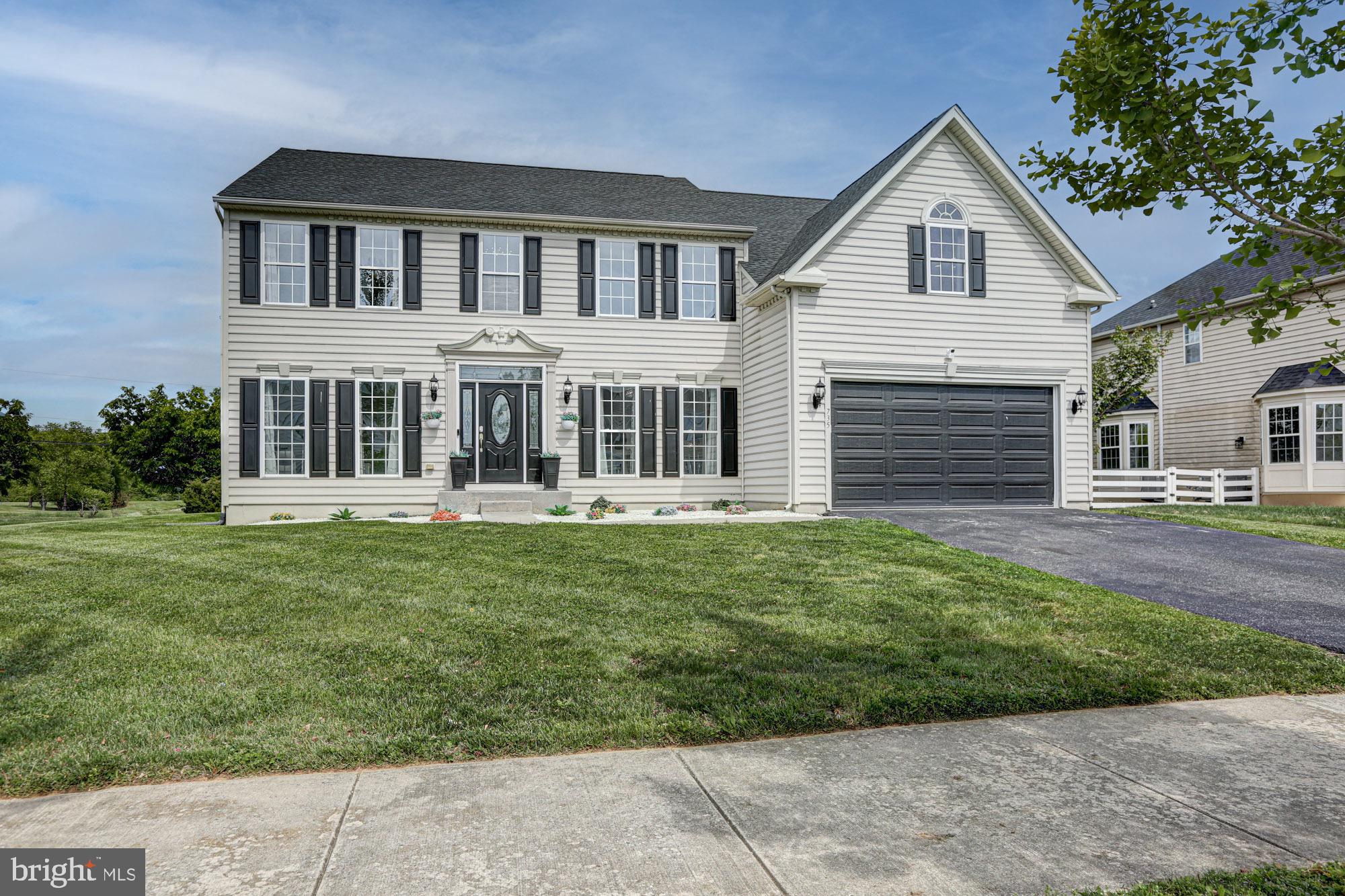 735 WOOD DUCK COURT