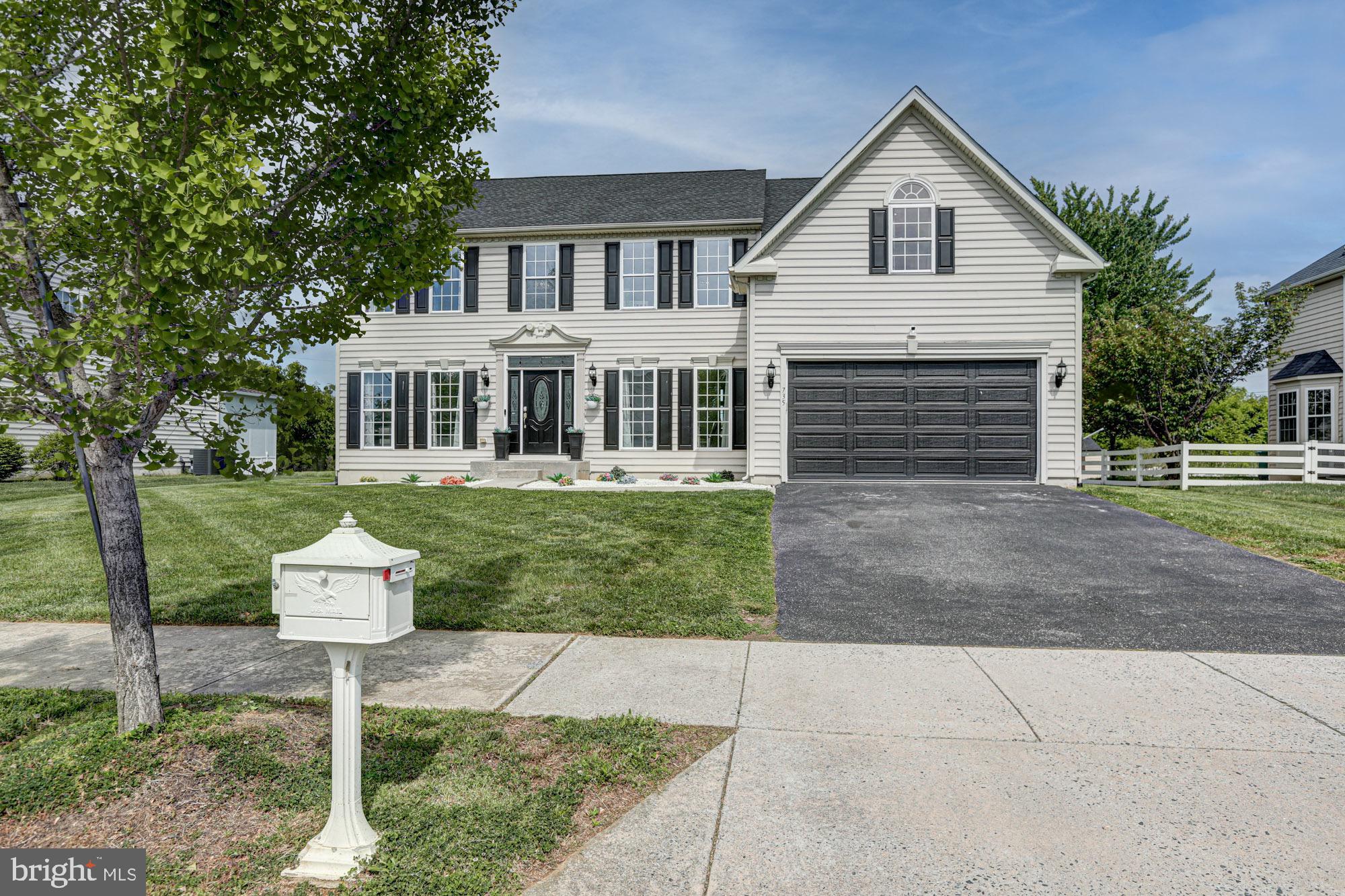 735 WOOD DUCK COURT