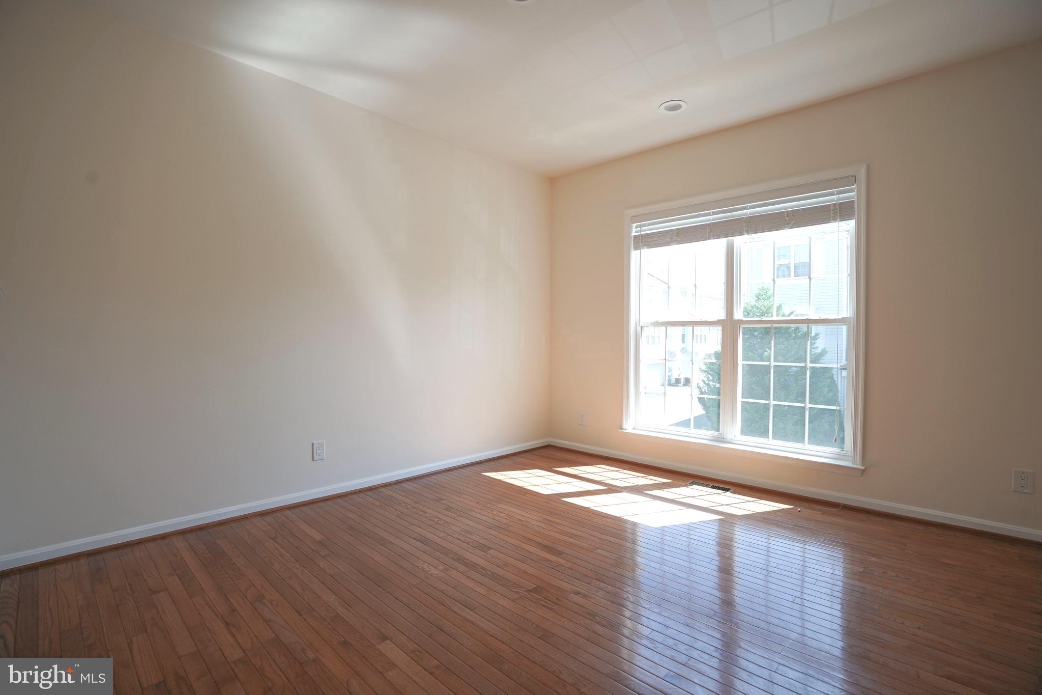 FAIRCREST - Residential Lease