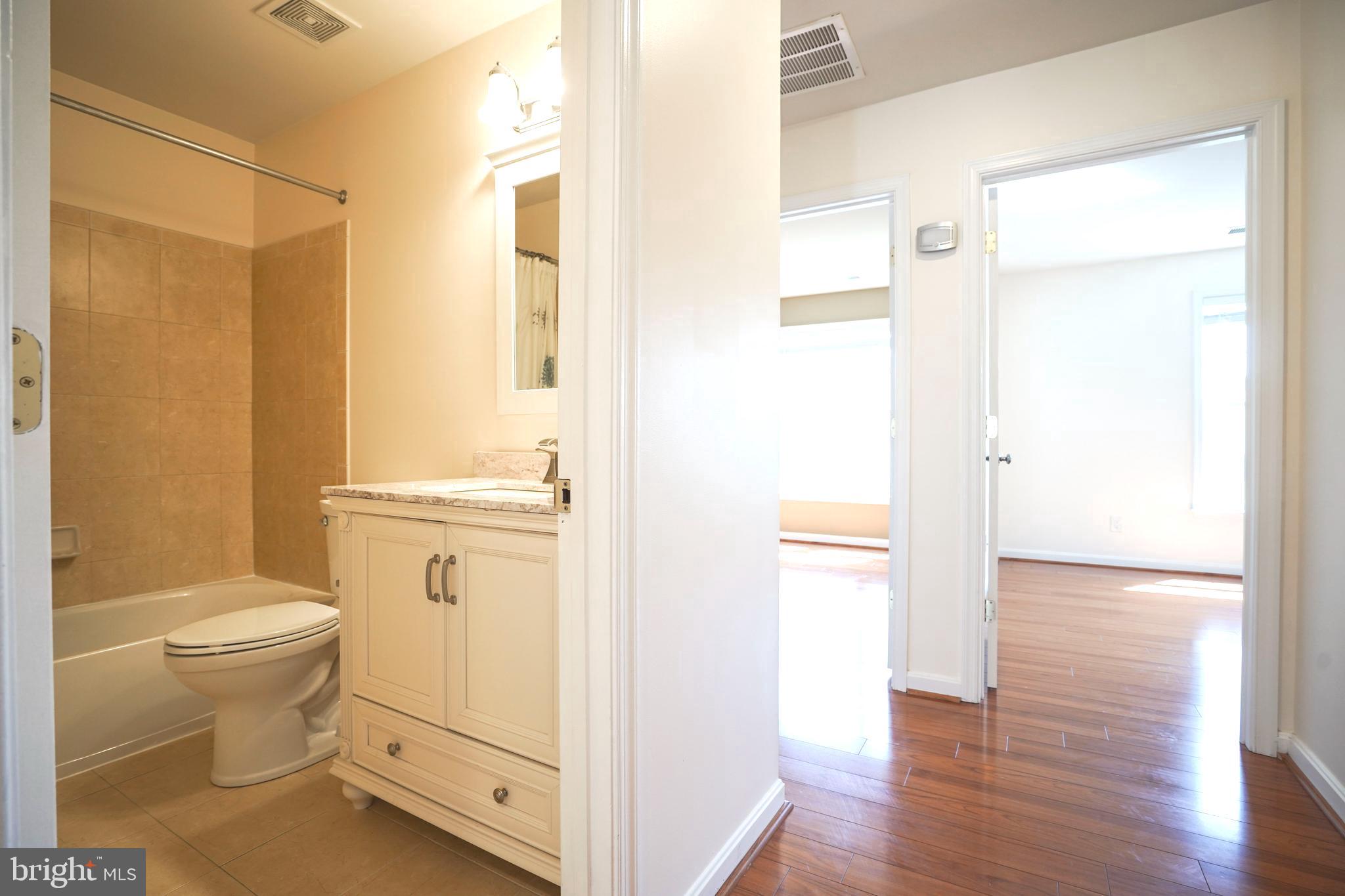 FAIRCREST - Residential Lease