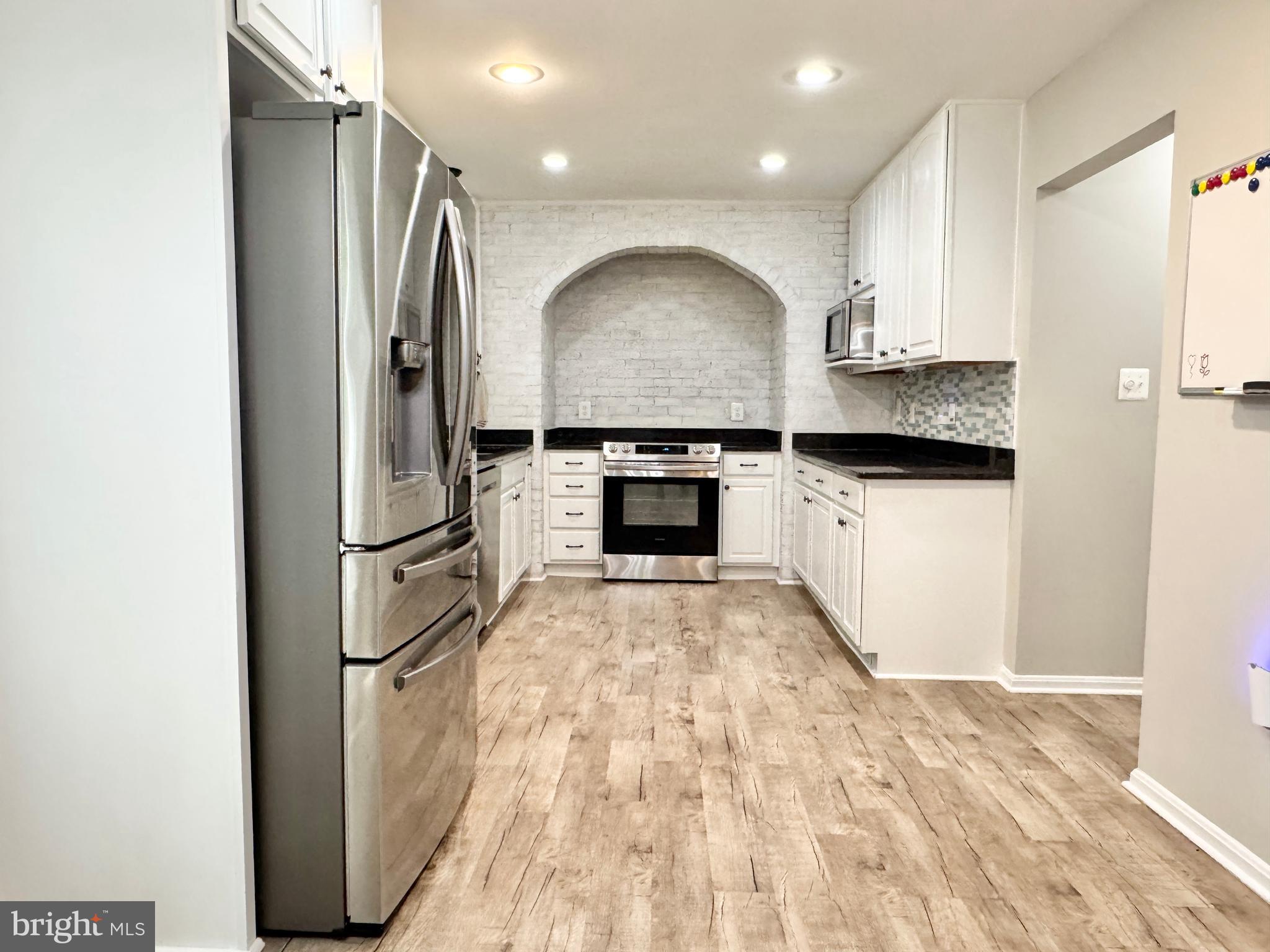 MONTCLAIR - Residential Lease