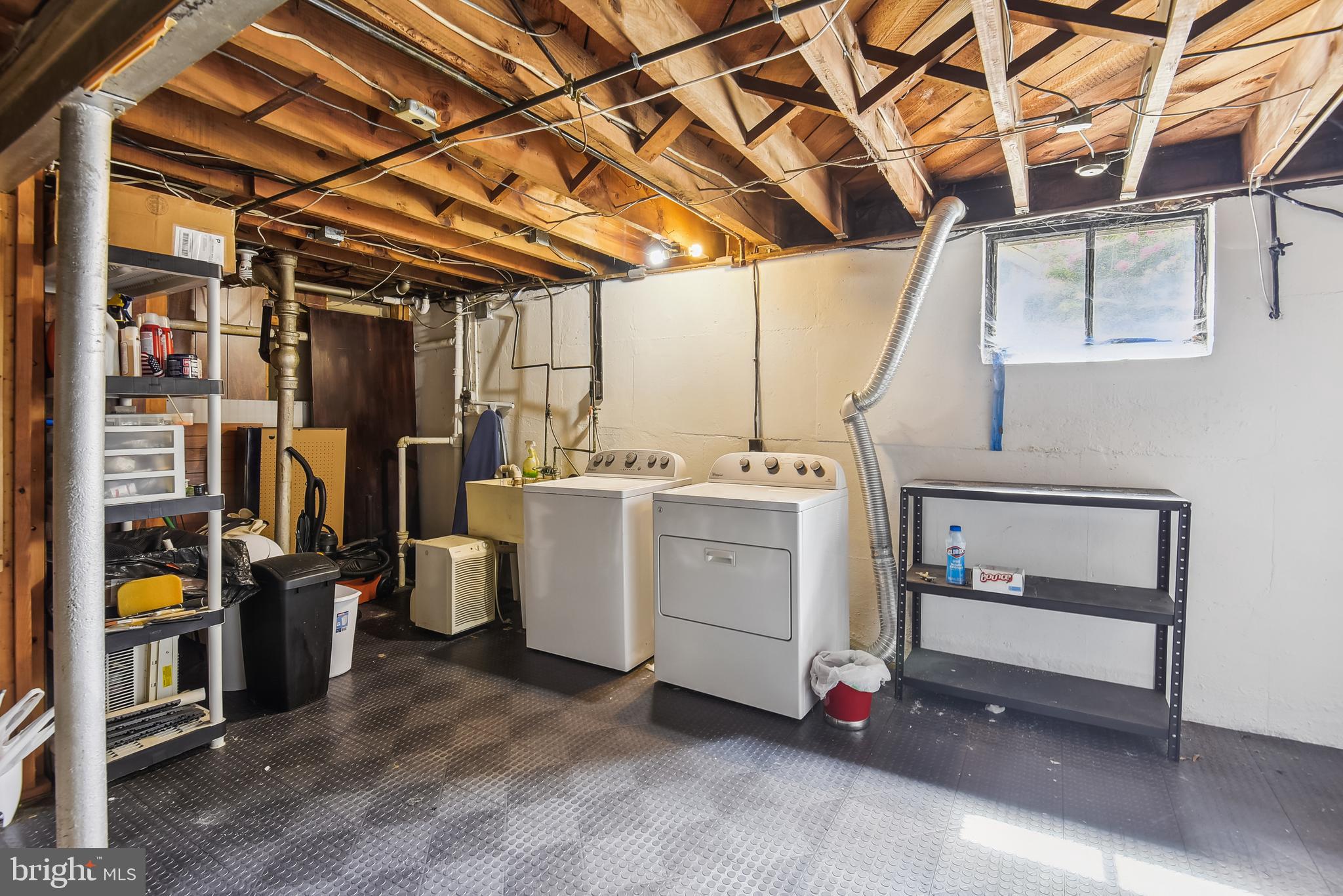 CLAREMONT - Residential Lease