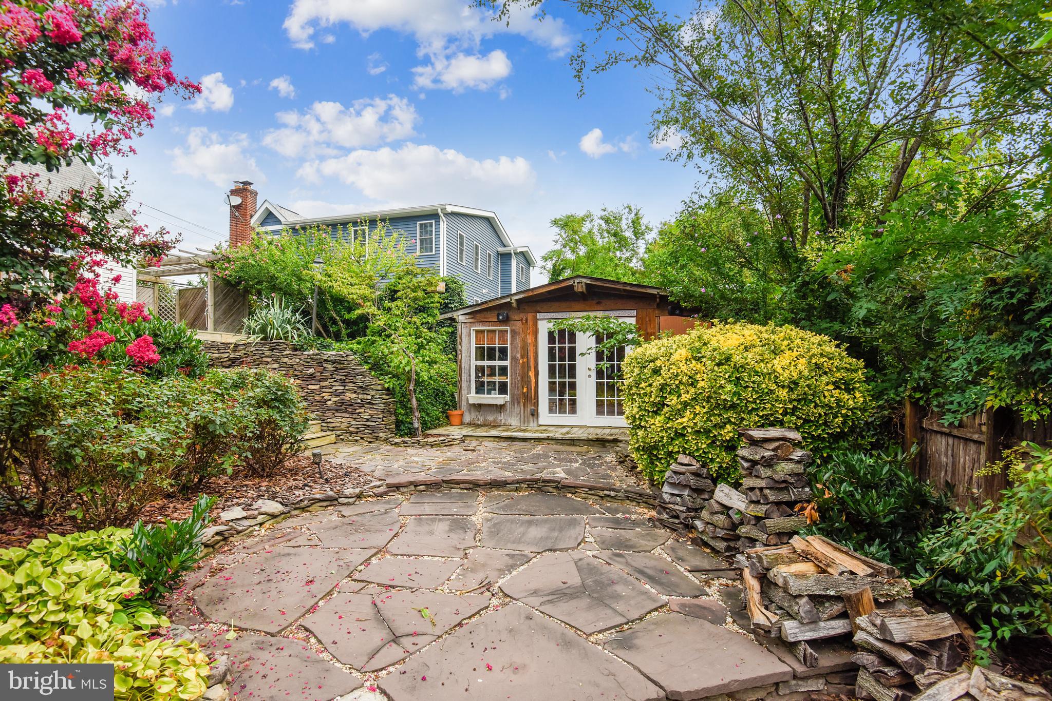 CLAREMONT - Residential Lease