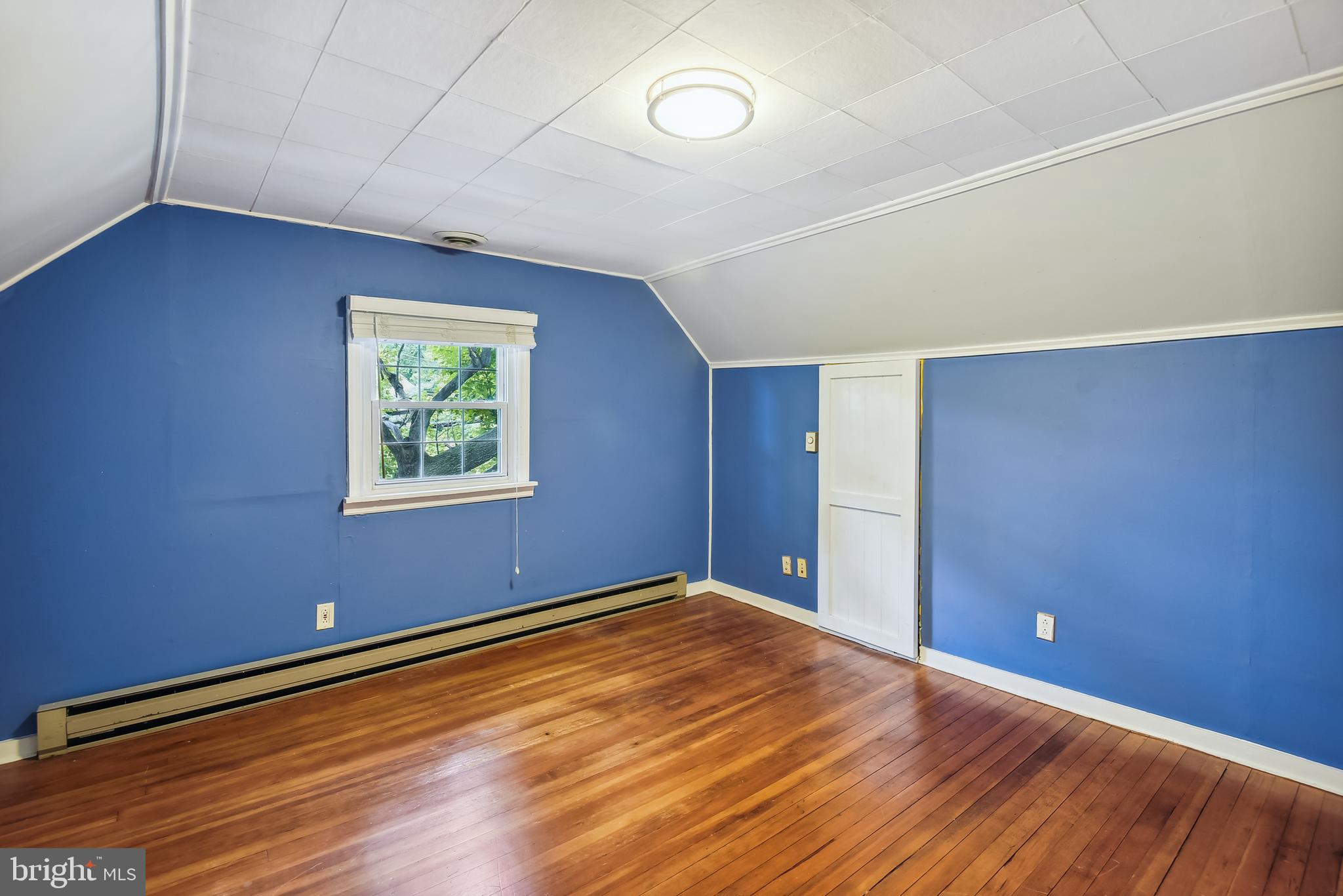 CLAREMONT - Residential Lease