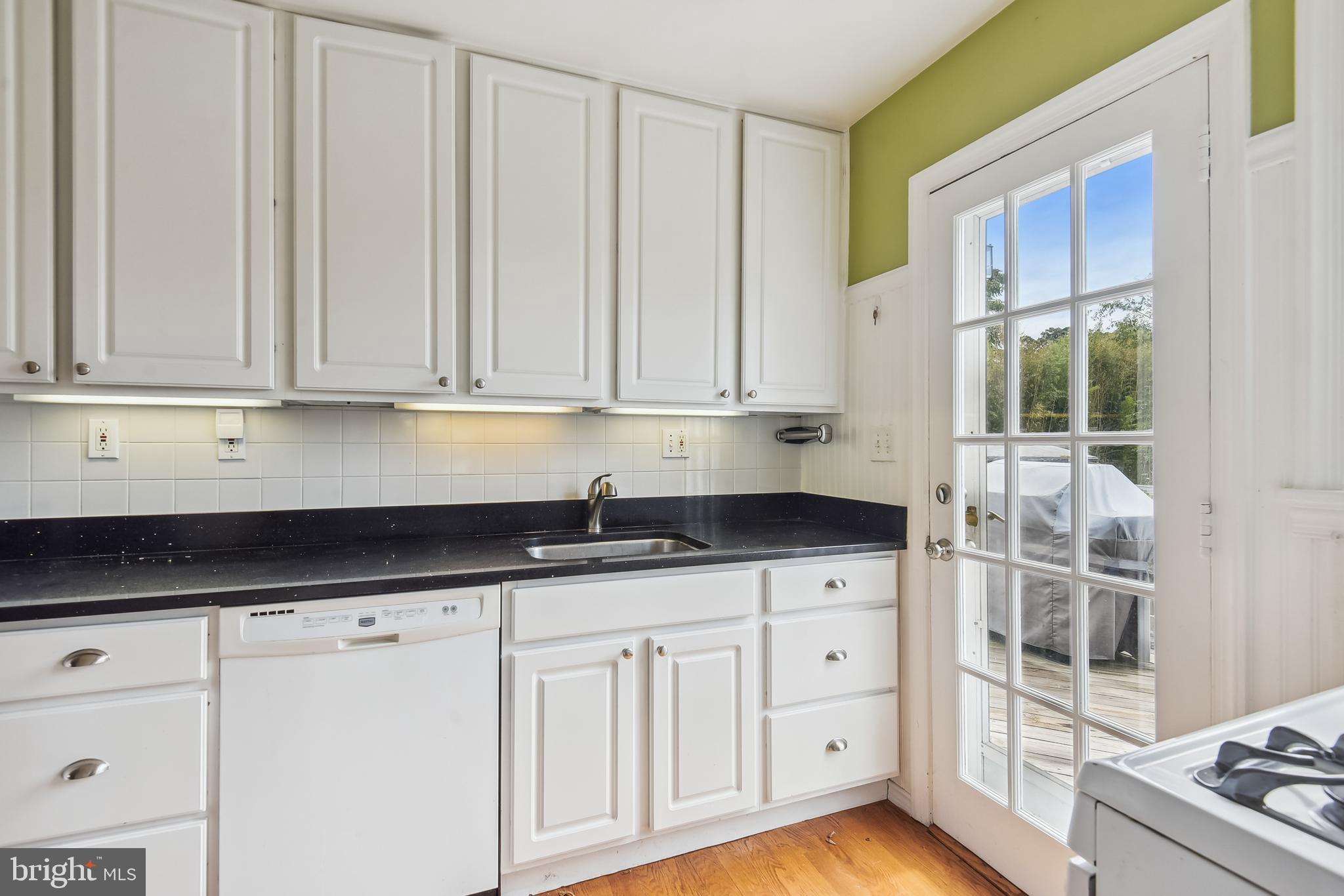 CLAREMONT - Residential Lease