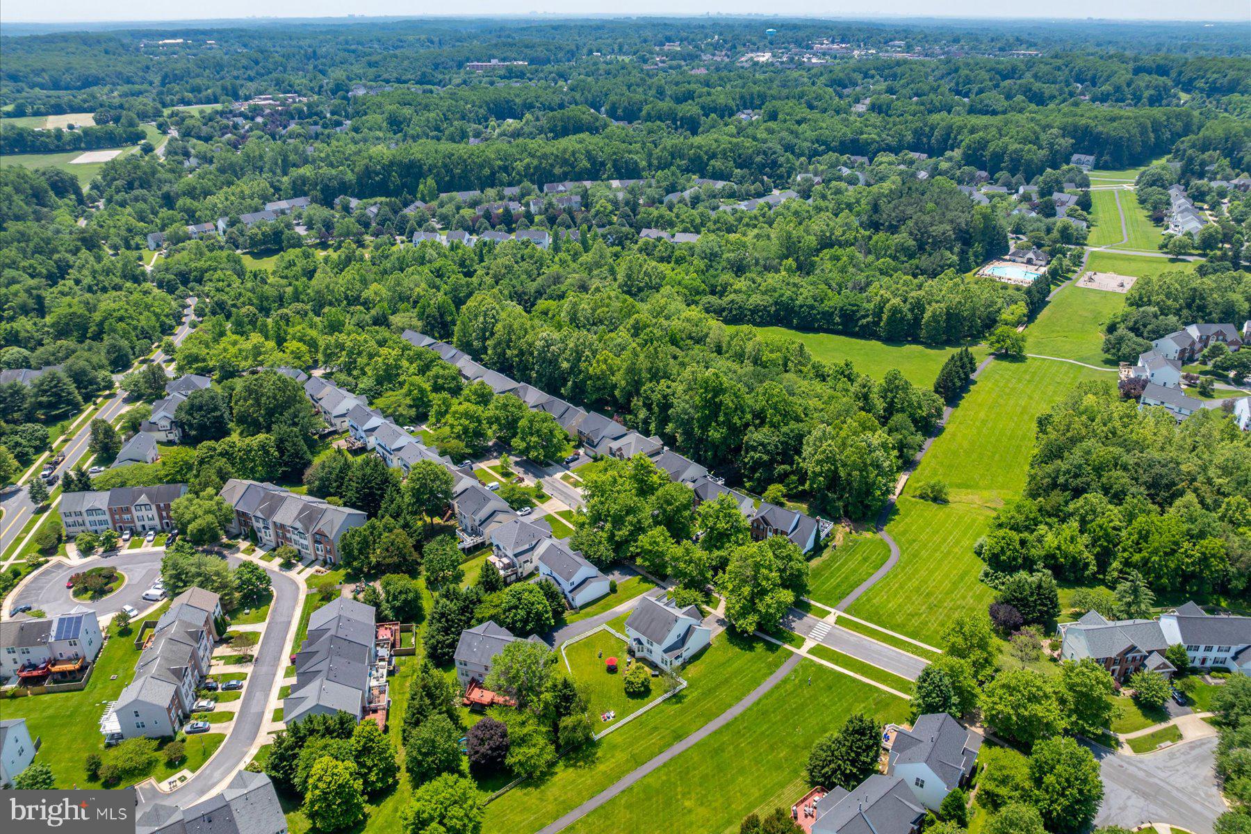 MANOR OAKS - Residential