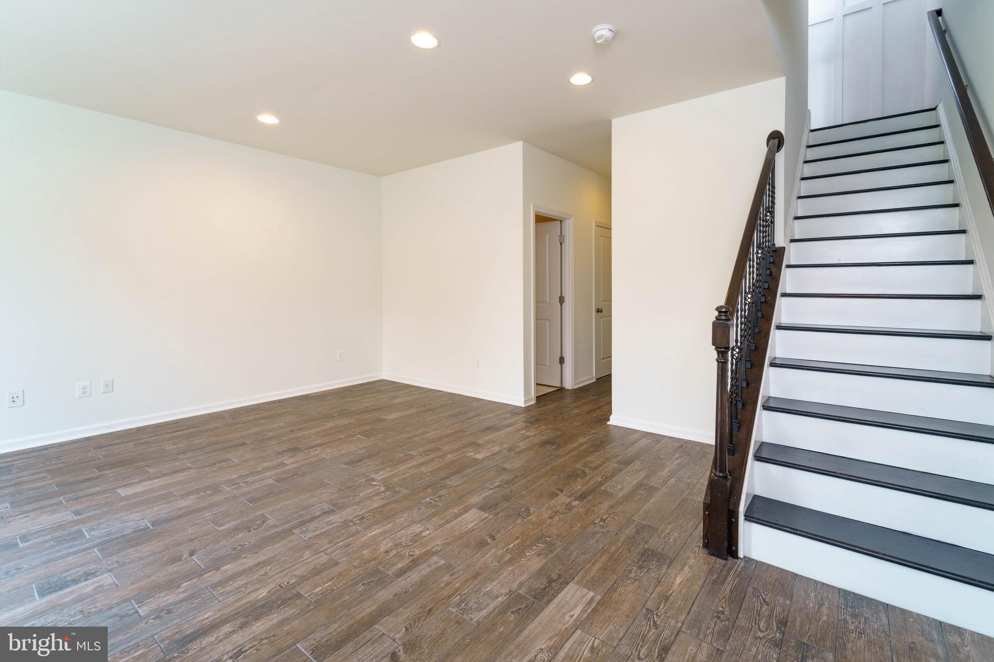 23503 ADAGIO TERRACE
